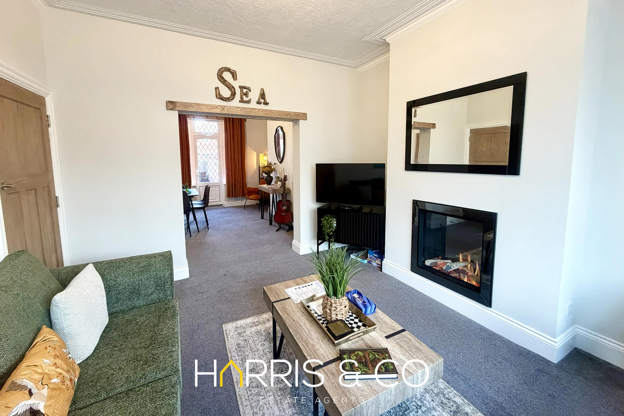 Driftwood Bay - Coastal Escape in Carr Road 58 FY7 6QH - Property image 37 - VivreStays
