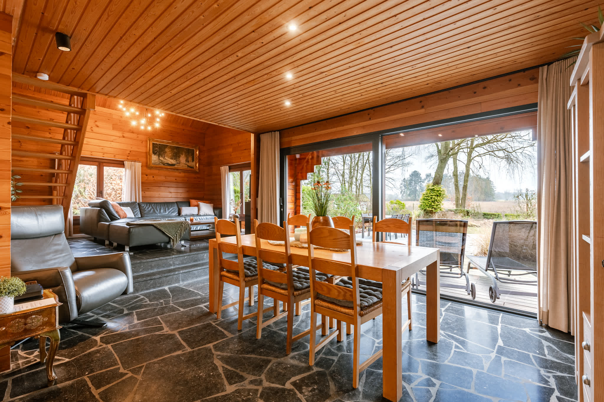 Anna-Helena · Forest Chalet Between Ghent & Bruges