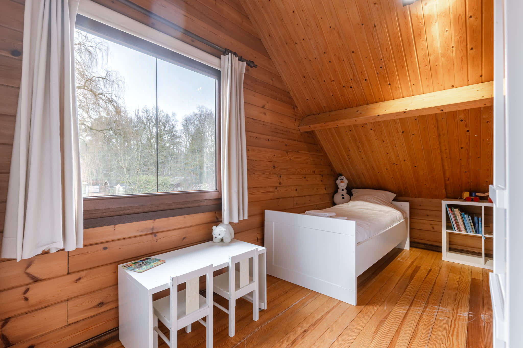Anna-Helena · Forest Chalet Between Ghent & Bruges - Foto 14