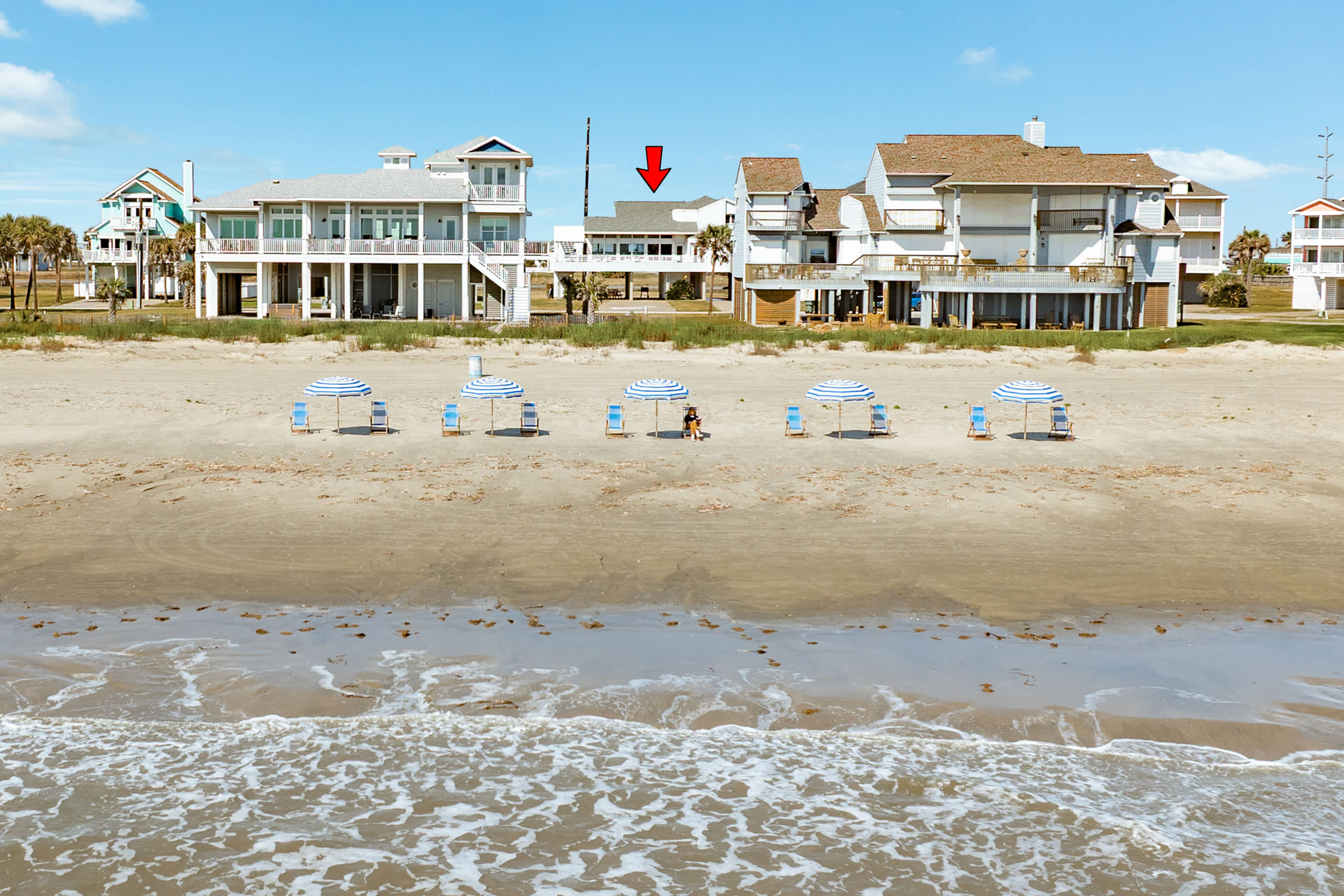 Too Much Fun Retro Chic Cool Lux Beach Retreat | Photo 3