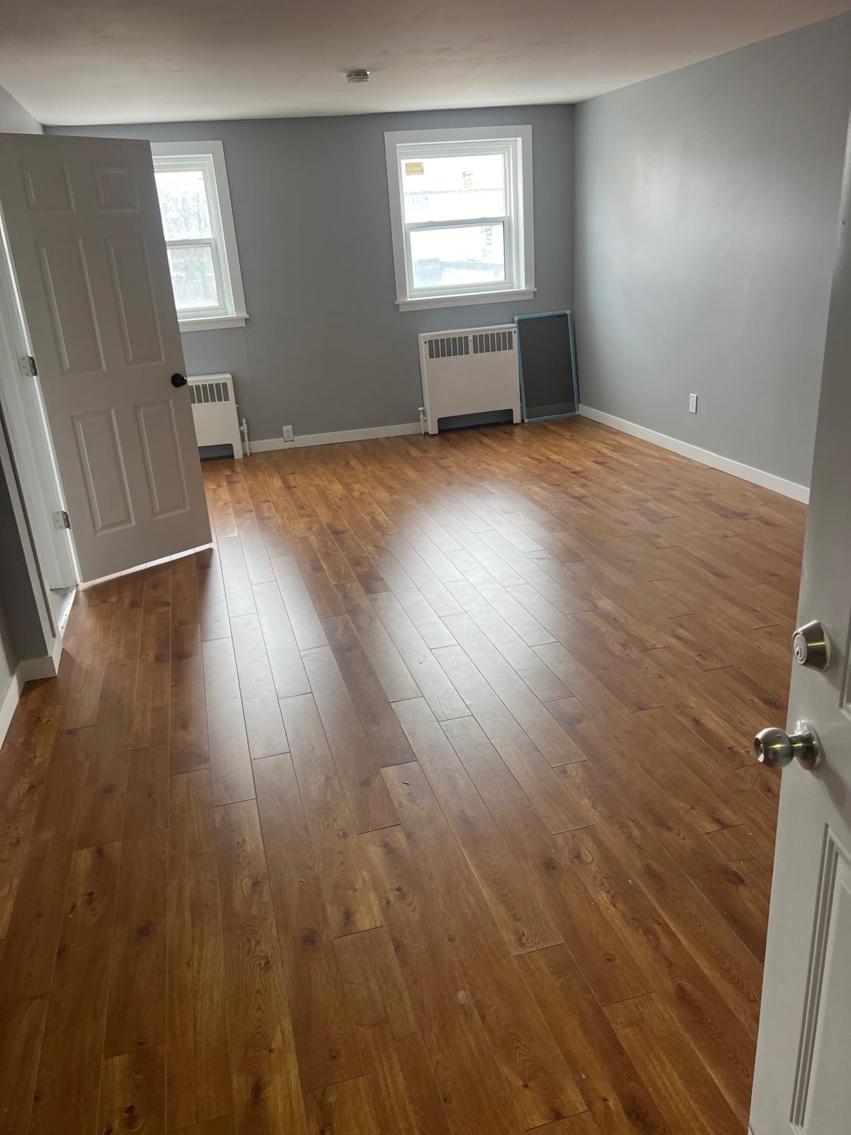 Freshly Renovated 1-bedroom Suite #05 (3rd floor)
