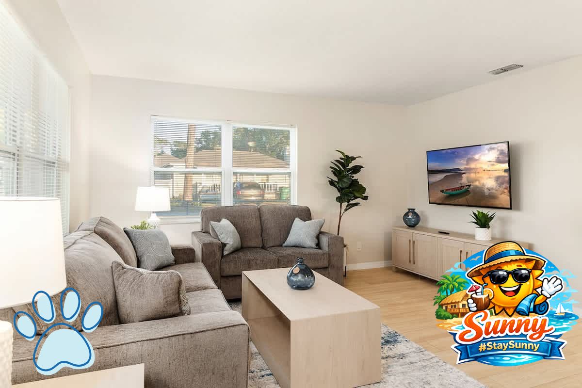 Modern Zephyrhills Duplex w/ Free Parking & Pets Allowed