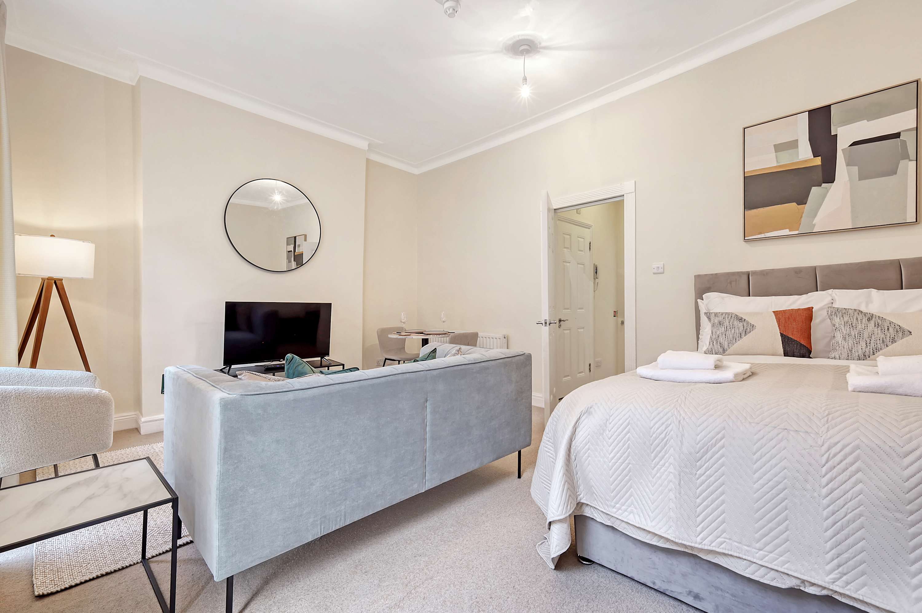 The Cedar at Redwood Court