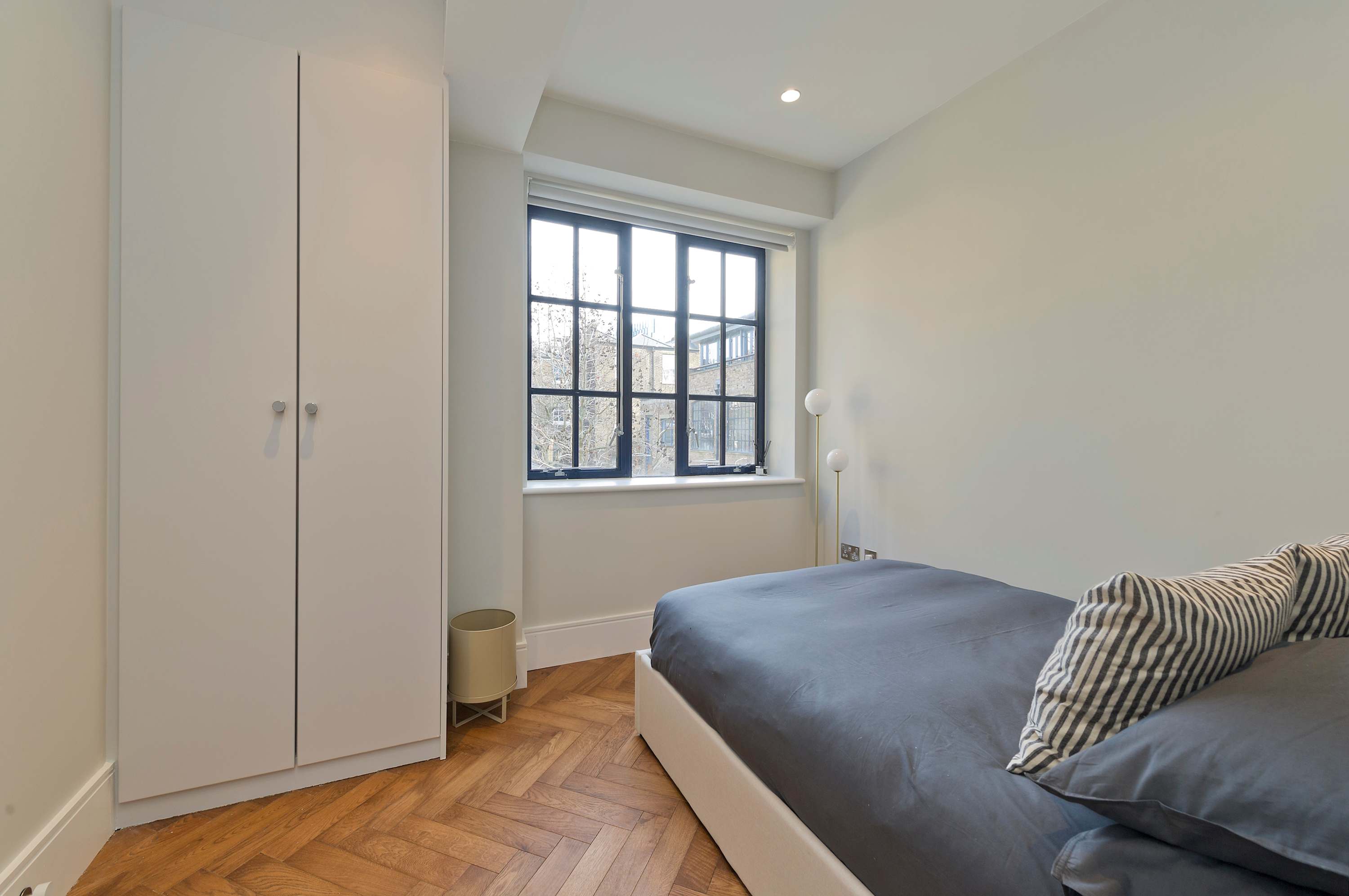 Elegant 2 bedroom flat - King's Cross in Albion Yard 9 N1 9ED - Property image 12 - VivreStays