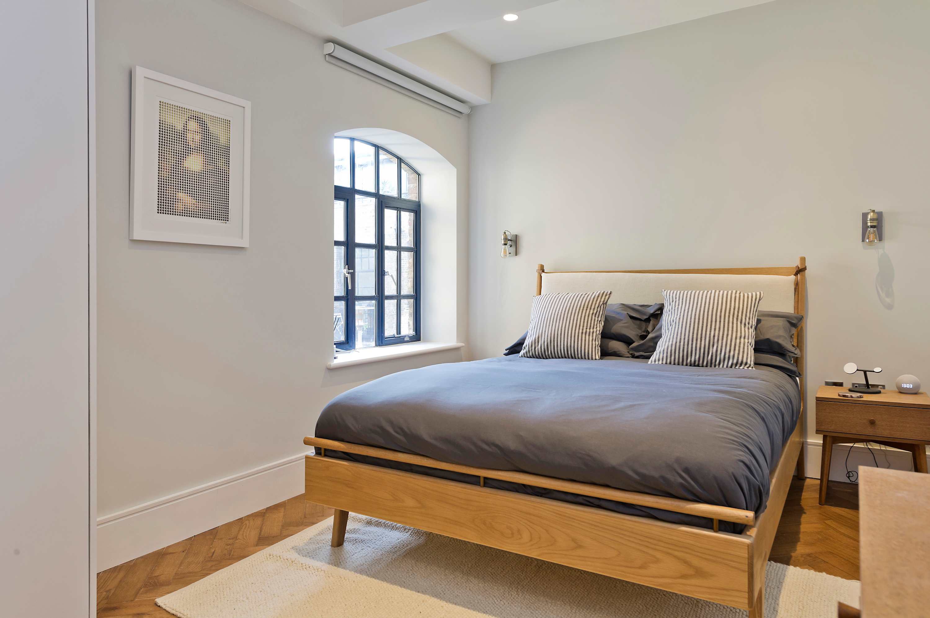 Elegant 2 bedroom flat - King's Cross in Albion Yard 9 N1 9ED - Property image 2 - VivreStays