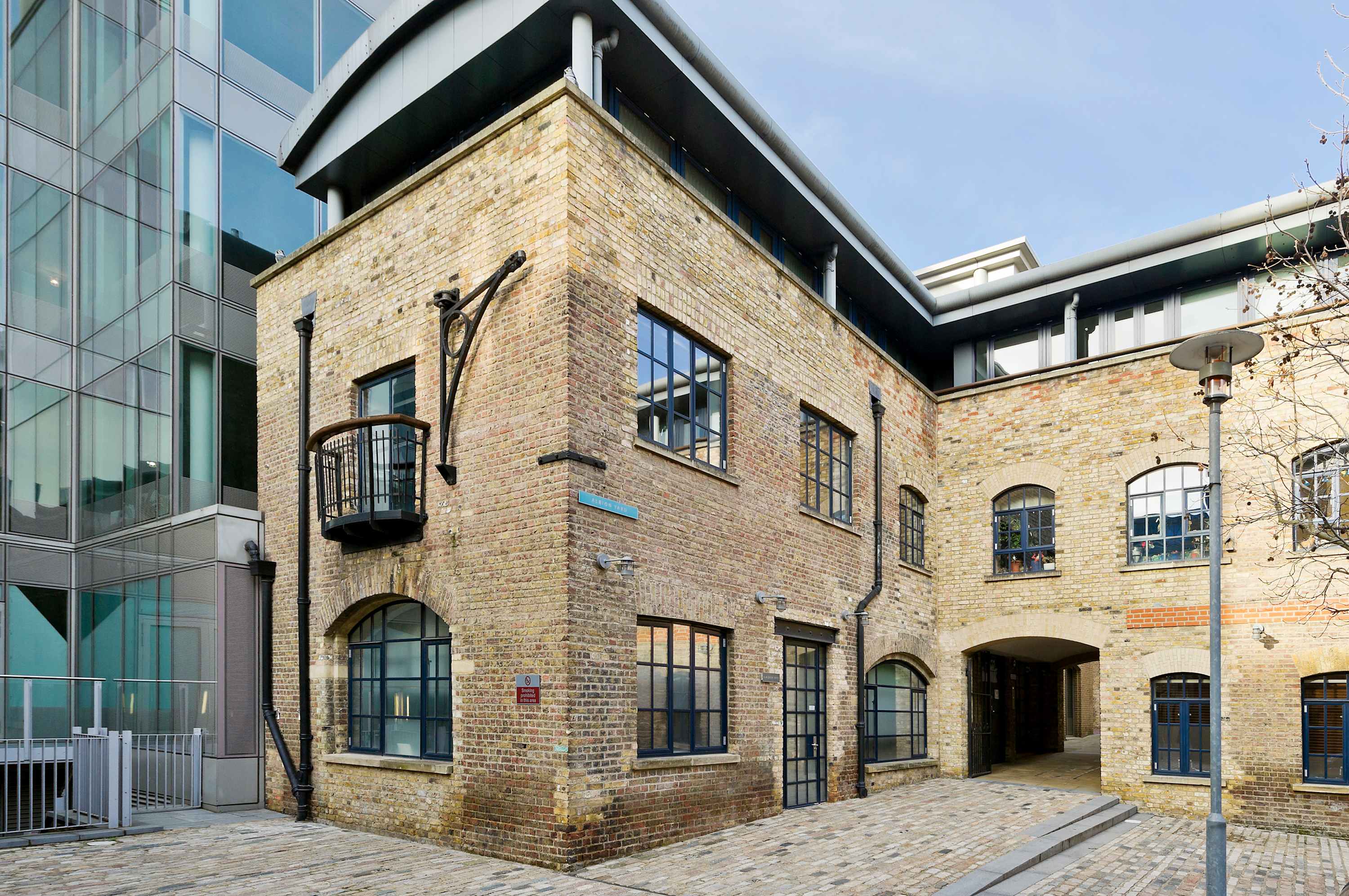 Elegant 2 bedroom flat - King's Cross in Albion Yard 9 N1 9ED - Property image 4 - VivreStays