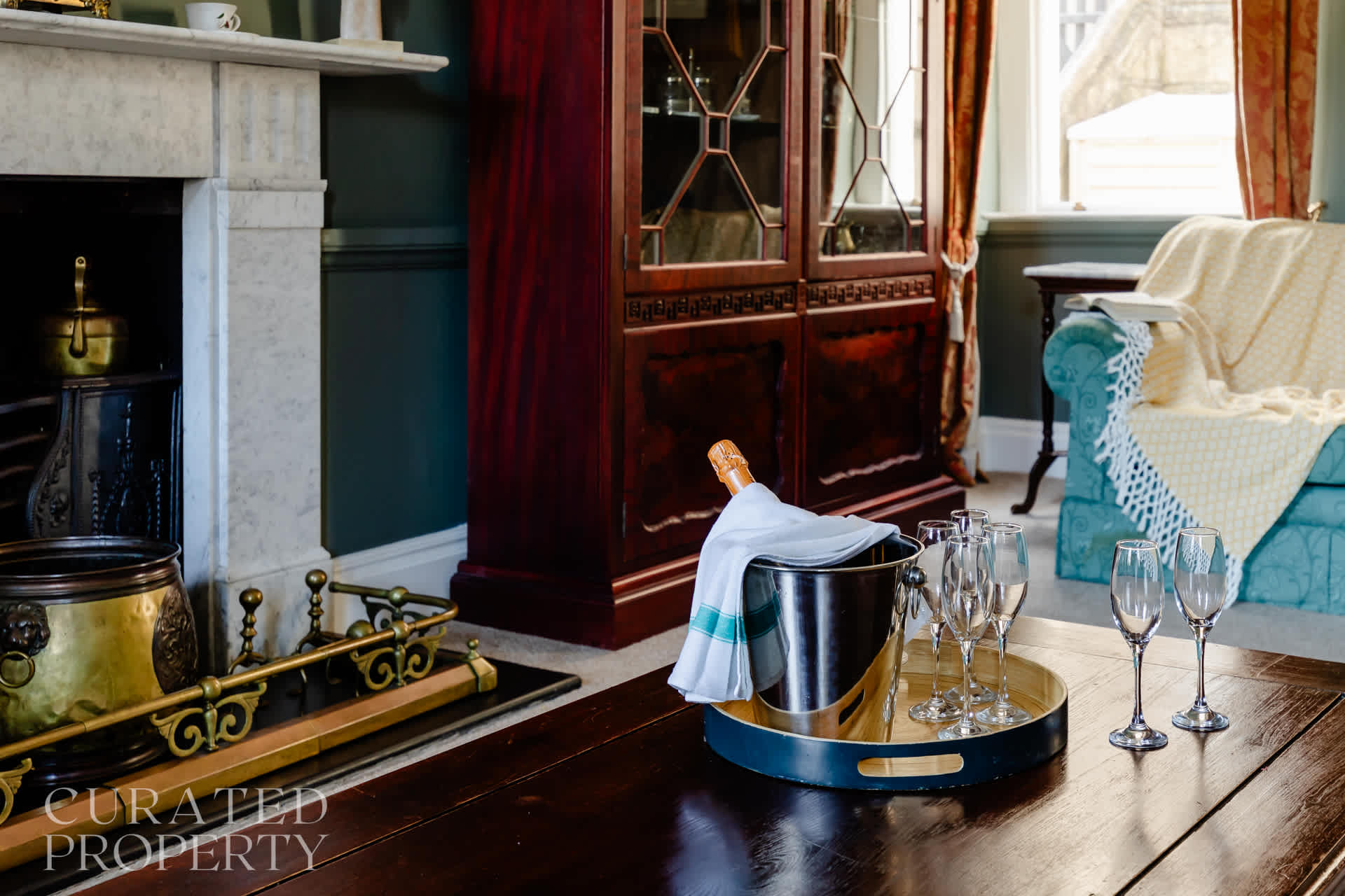 View The Admirals House - Central Bath & Free Parking! in Vineyards 20 BA1 5NA The Admirals House - Central Bath & Free Parking! in Vineyards 20 BA1 5NA - Property image 12 - VivreStays