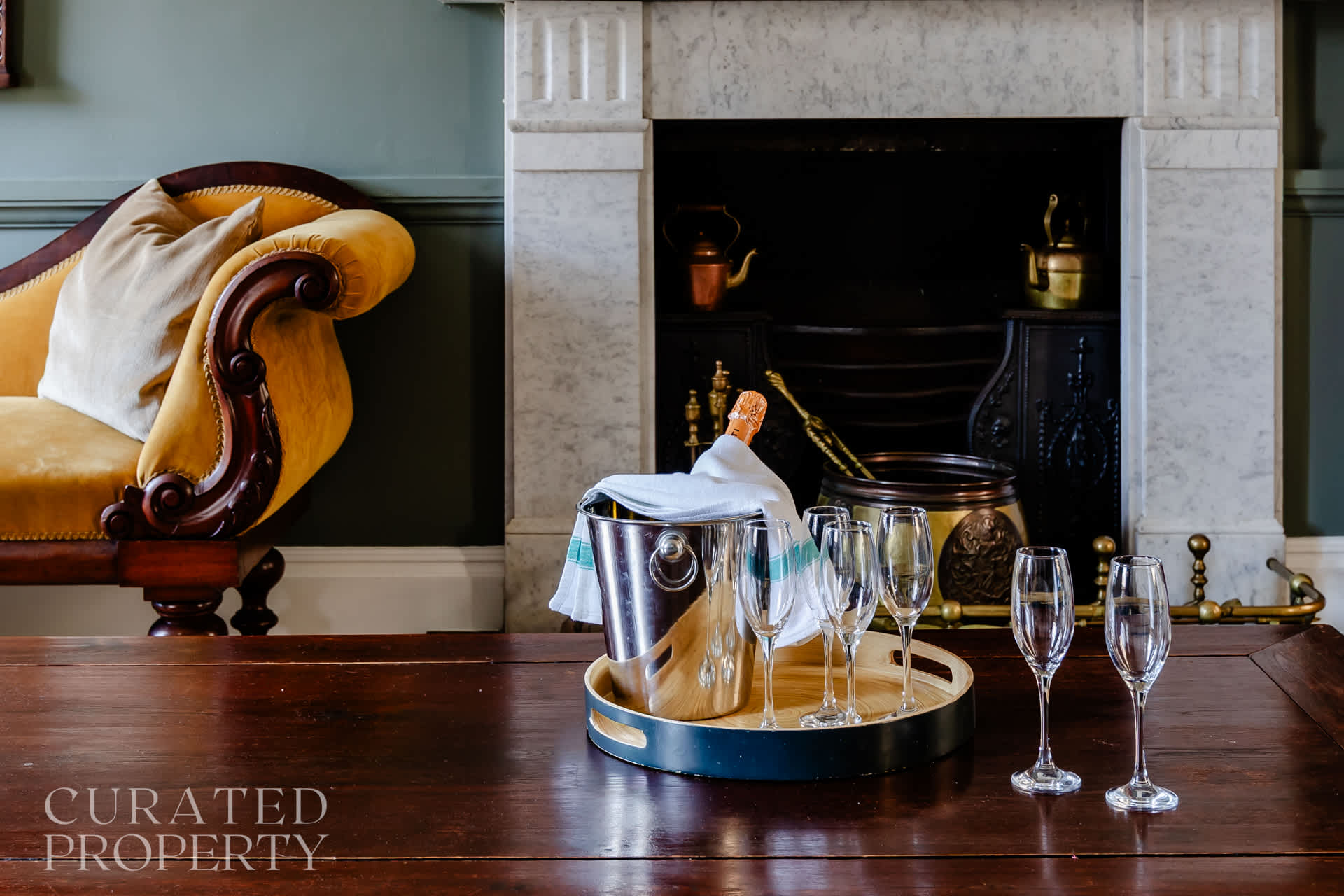 View The Admirals House - Central Bath & Free Parking! in Vineyards 20 BA1 5NA The Admirals House - Central Bath & Free Parking! in Vineyards 20 BA1 5NA - Property image 13 - VivreStays