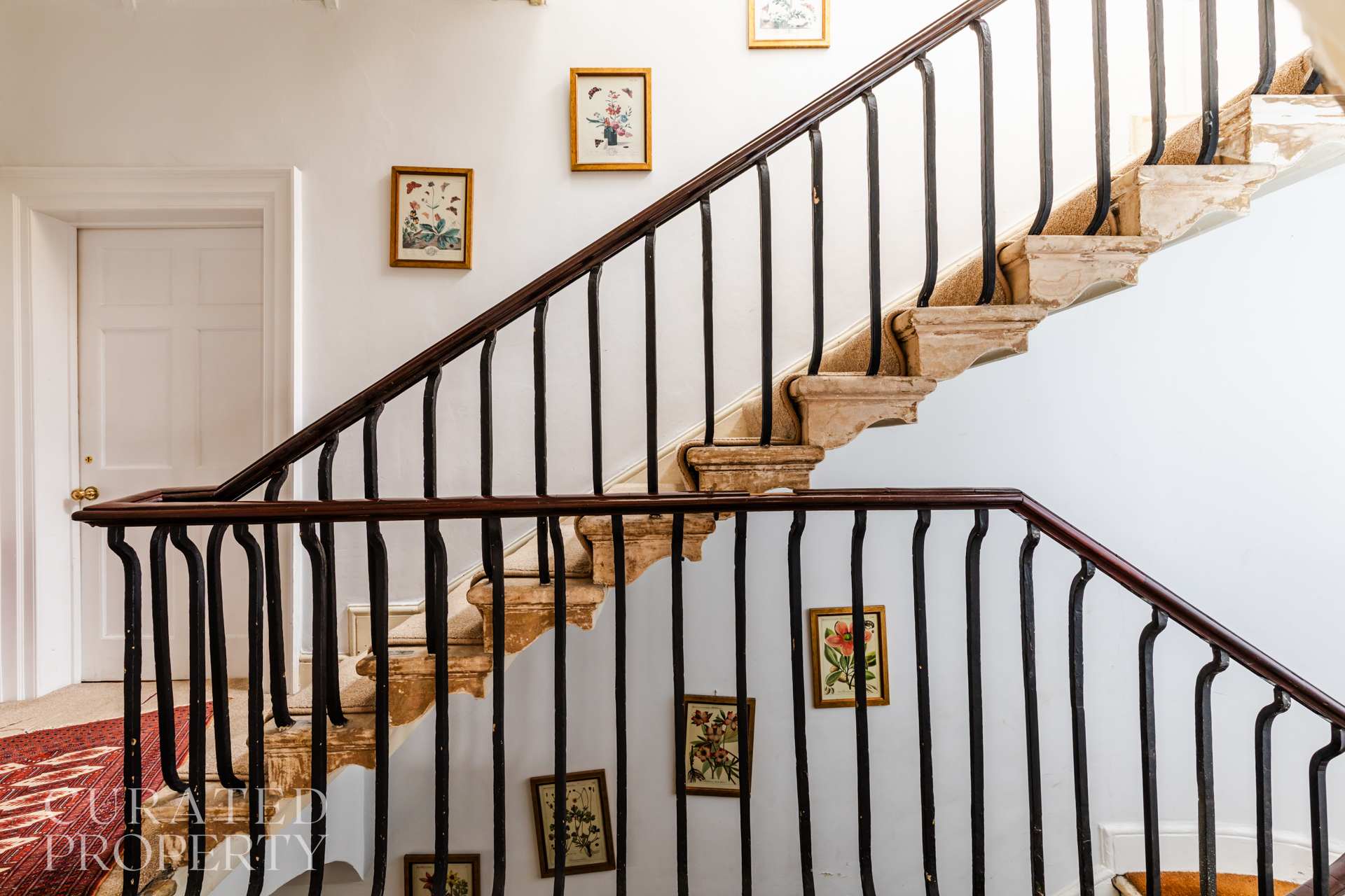 View The Admirals House - Central Bath & Free Parking! in Vineyards 20 BA1 5NA The Admirals House - Central Bath & Free Parking! in Vineyards 20 BA1 5NA - Property image 42 - VivreStays
