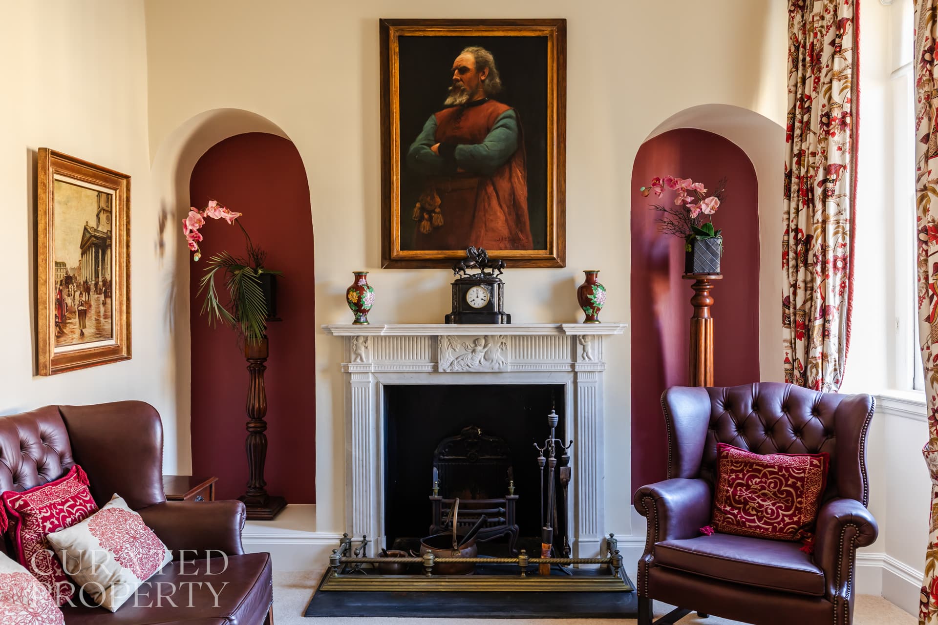 View The Admirals House - Central Bath & Free Parking! in Vineyards 20 BA1 5NA The Admirals House - Central Bath & Free Parking! in Vineyards 20 BA1 5NA - Property image 4 - VivreStays