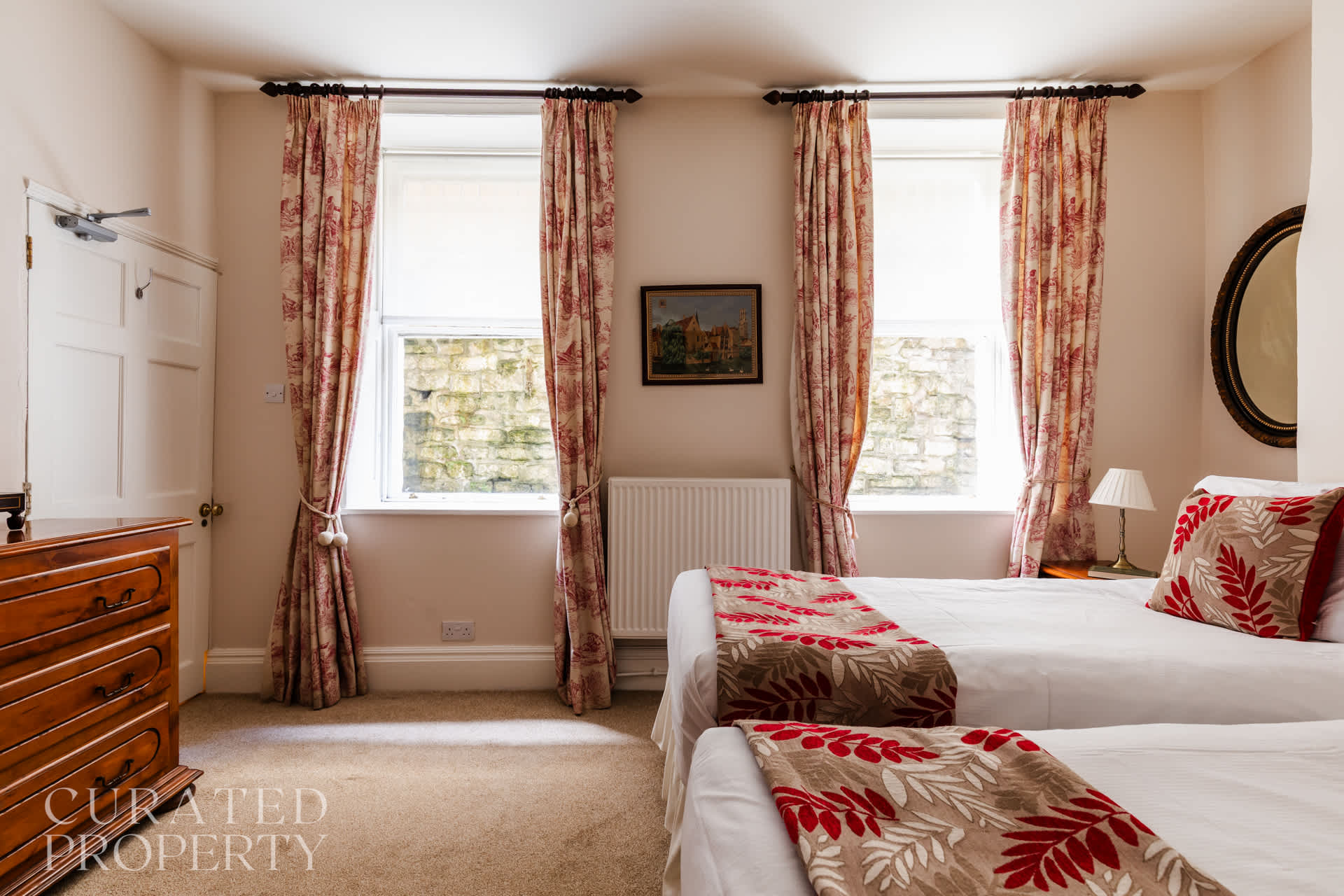 View The Admirals House - Central Bath & Free Parking! in Vineyards 20 BA1 5NA The Admirals House - Central Bath & Free Parking! in Vineyards 20 BA1 5NA - Property image 24 - VivreStays