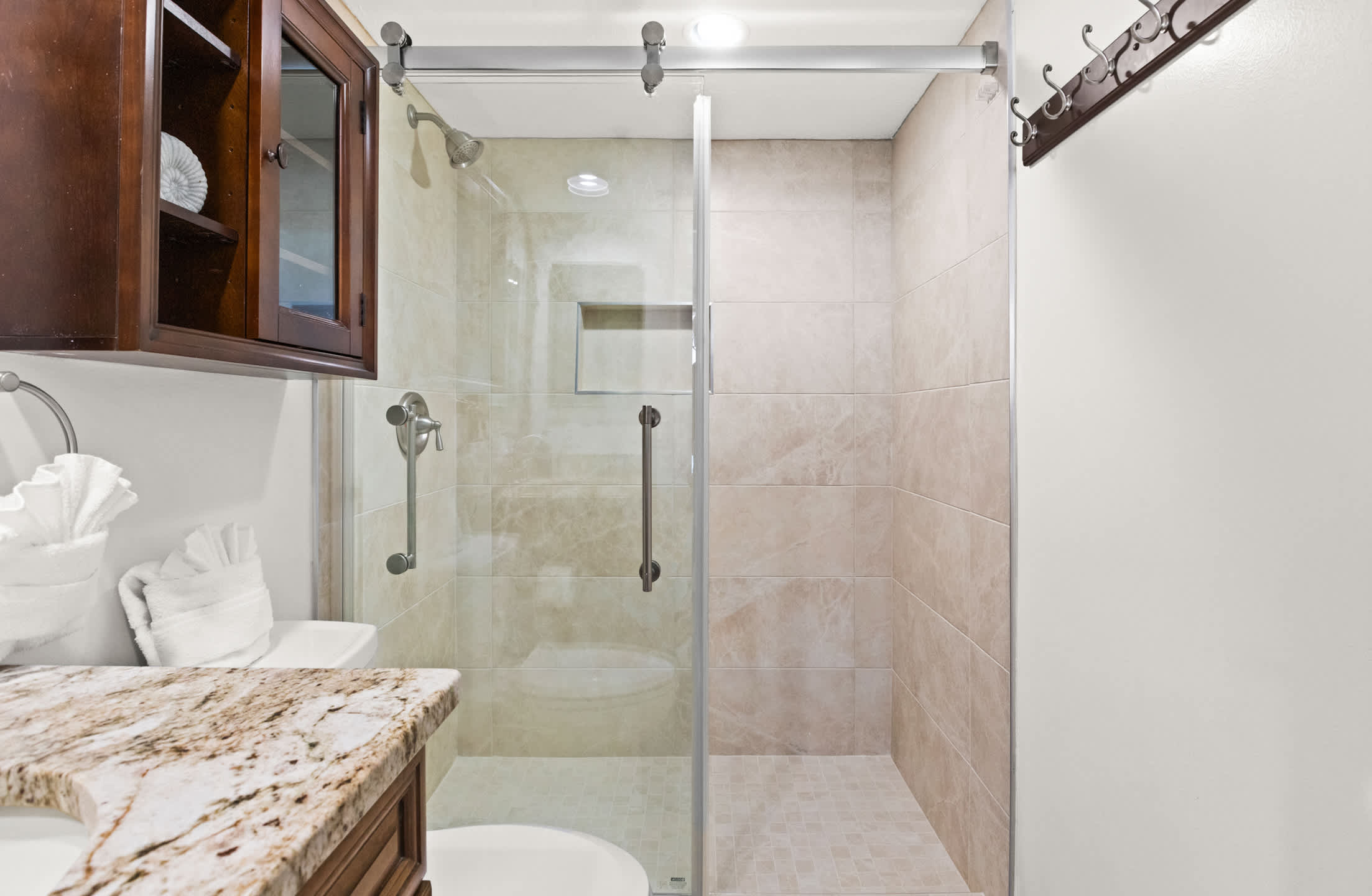 One Seagrove Place 0707 | Photo 20