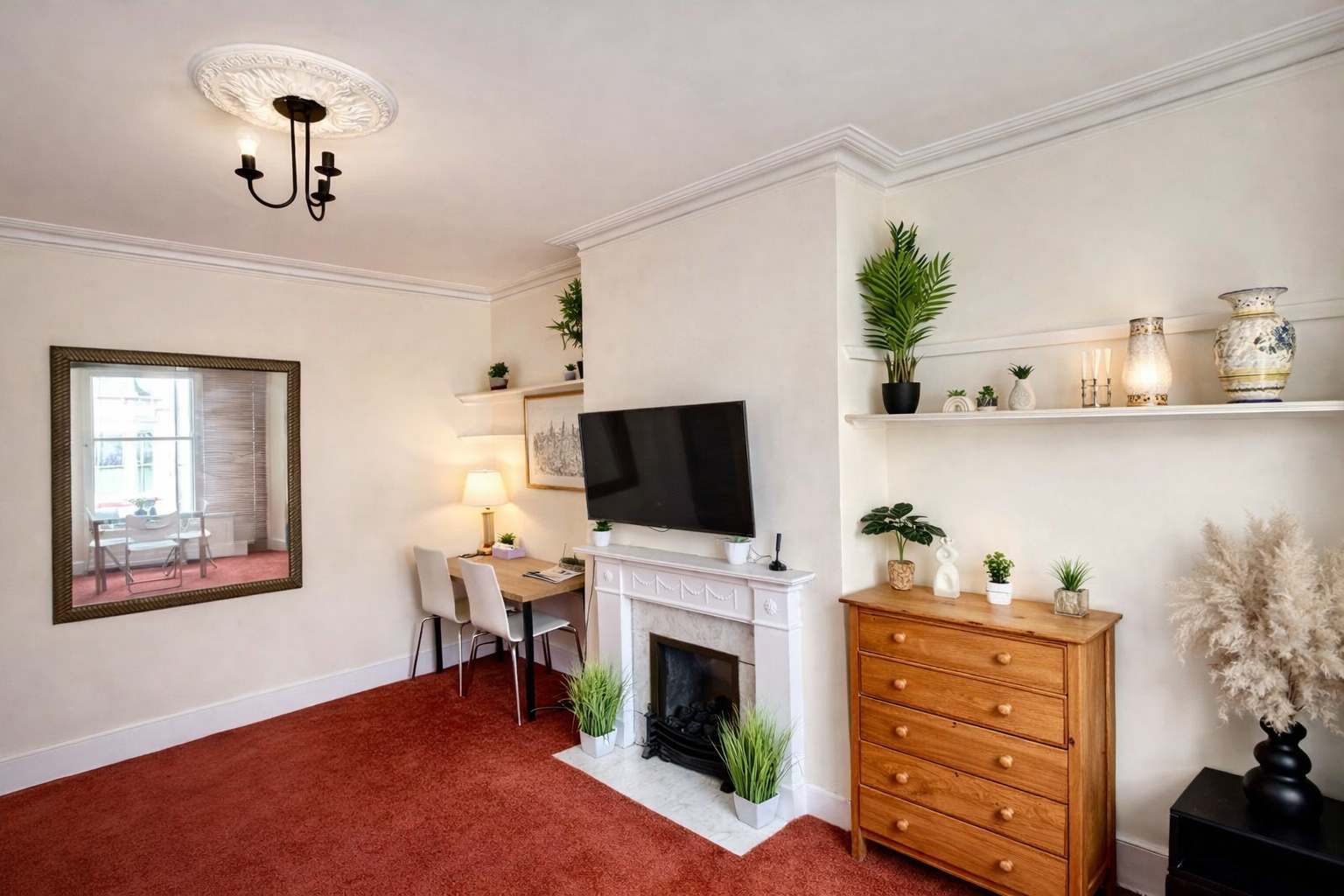 View The Victorian Fulham Retreat. 2BR Spacious in Mirabel Road 141 SW6 7EQ The Victorian Fulham Retreat. 2BR Spacious in Mirabel Road 141 SW6 7EQ - Property image 5 - VivreStays