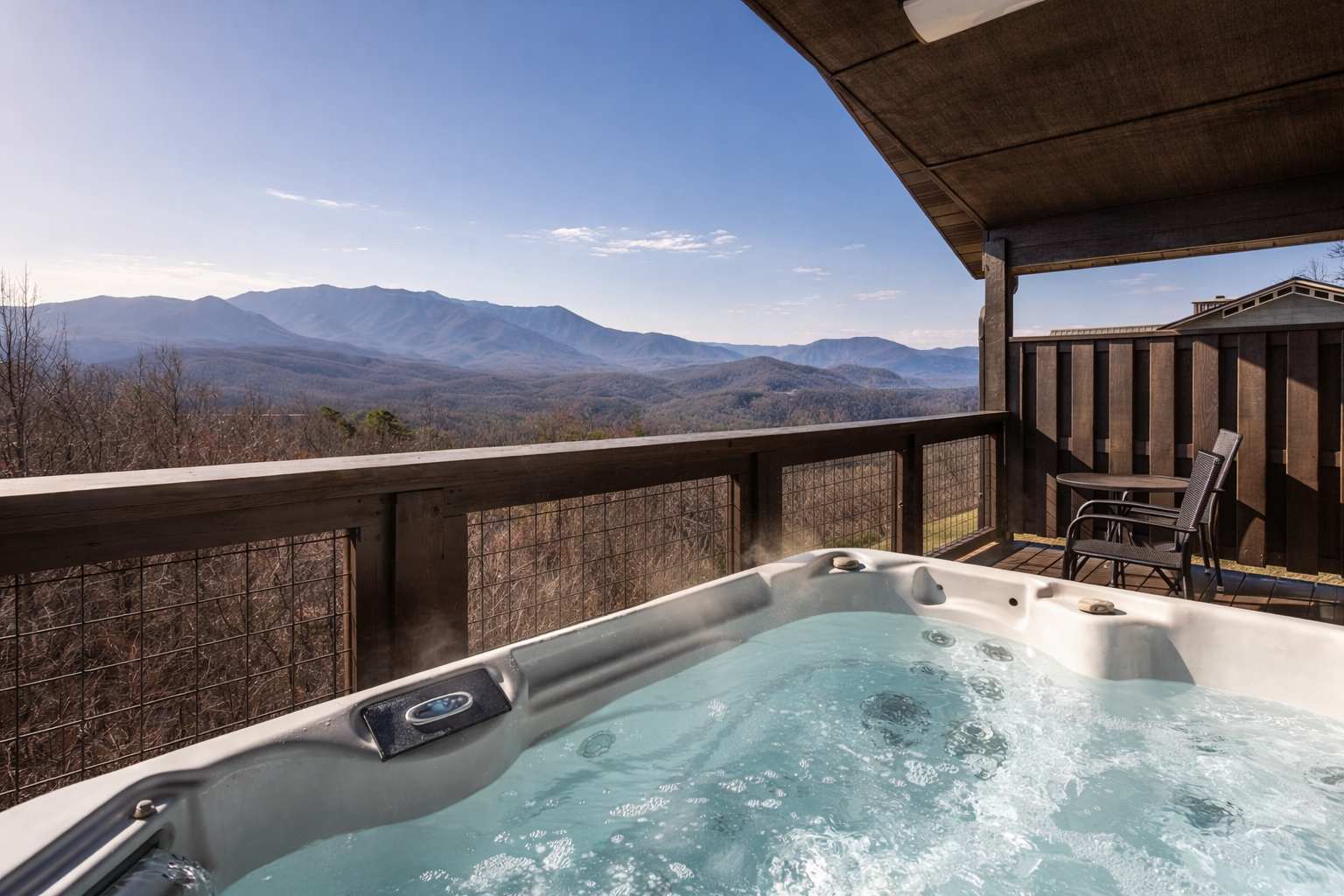 Huge Views Of GSMNP/3.6 Miles 2 DwTn Gat/Hot Tub — Gatlinburg, TN — vacation rental