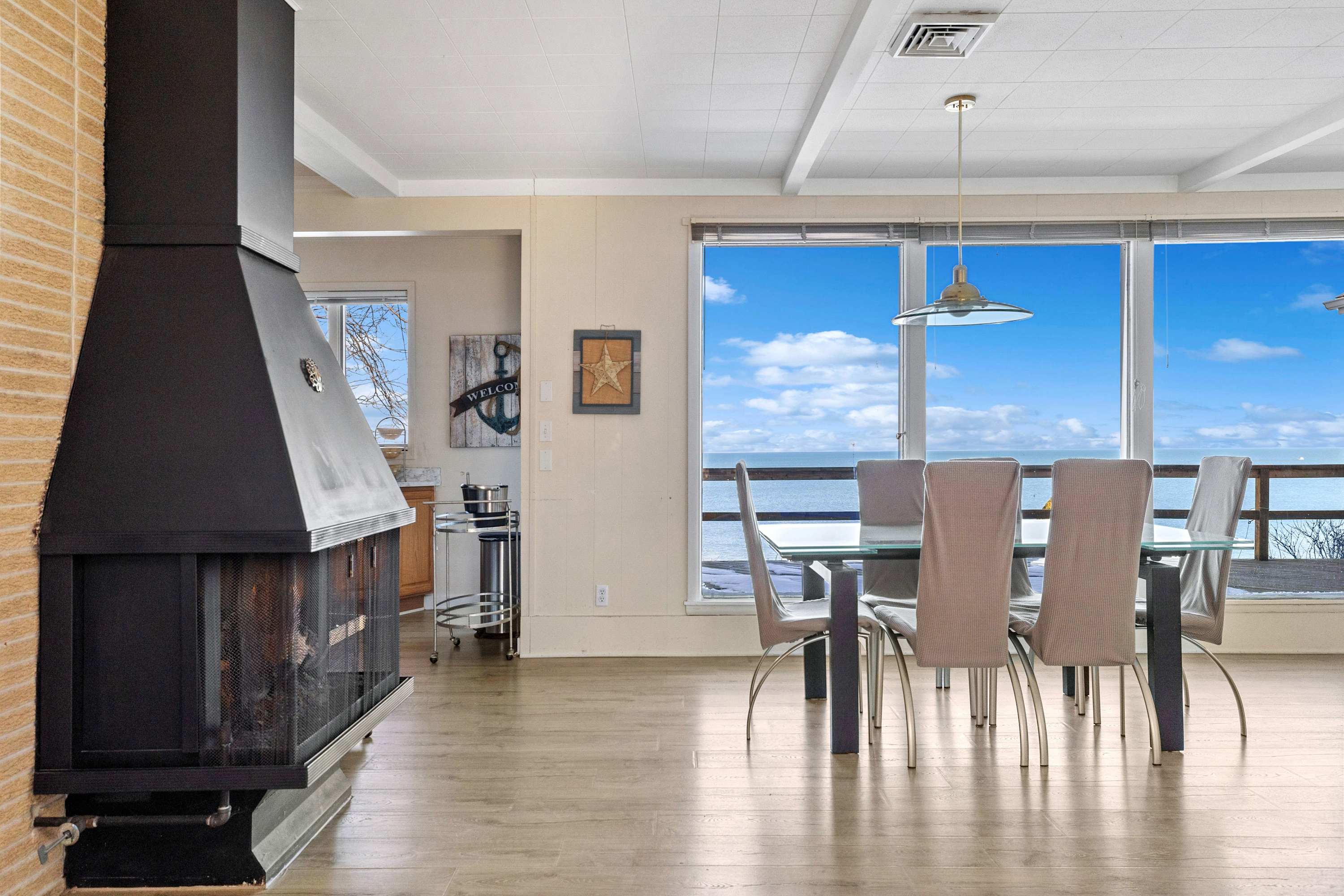 Enjoy a meal while taking in the stunning lake views.