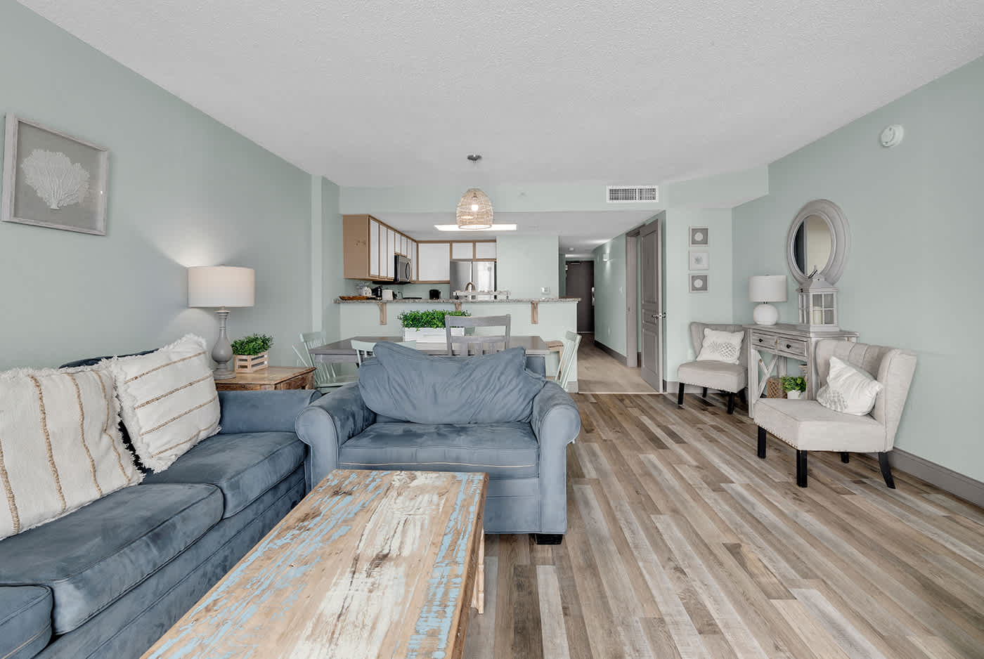 Family Friendly Oceanfront 3BR with Pools Hot Tubs | Photo 3