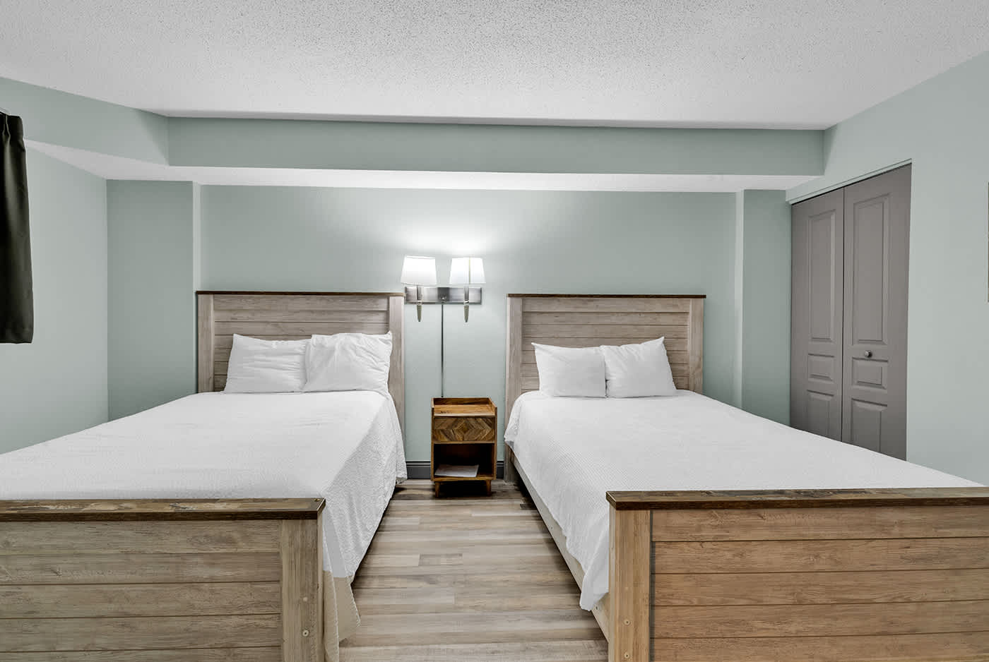 Family Friendly Oceanfront 3BR with Pools Hot Tubs | Photo 17