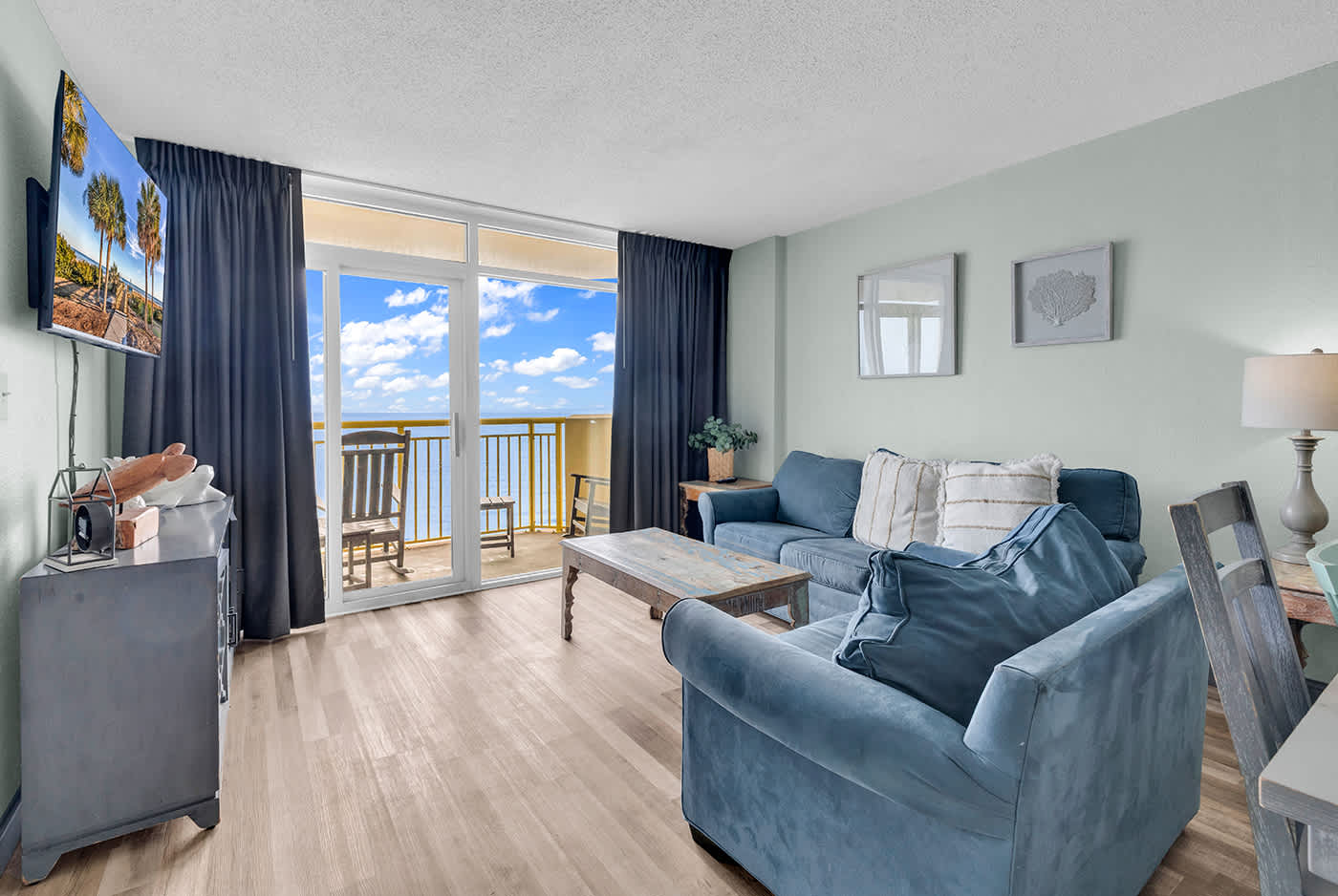 Family Friendly Oceanfront 3BR with Pools Hot Tubs