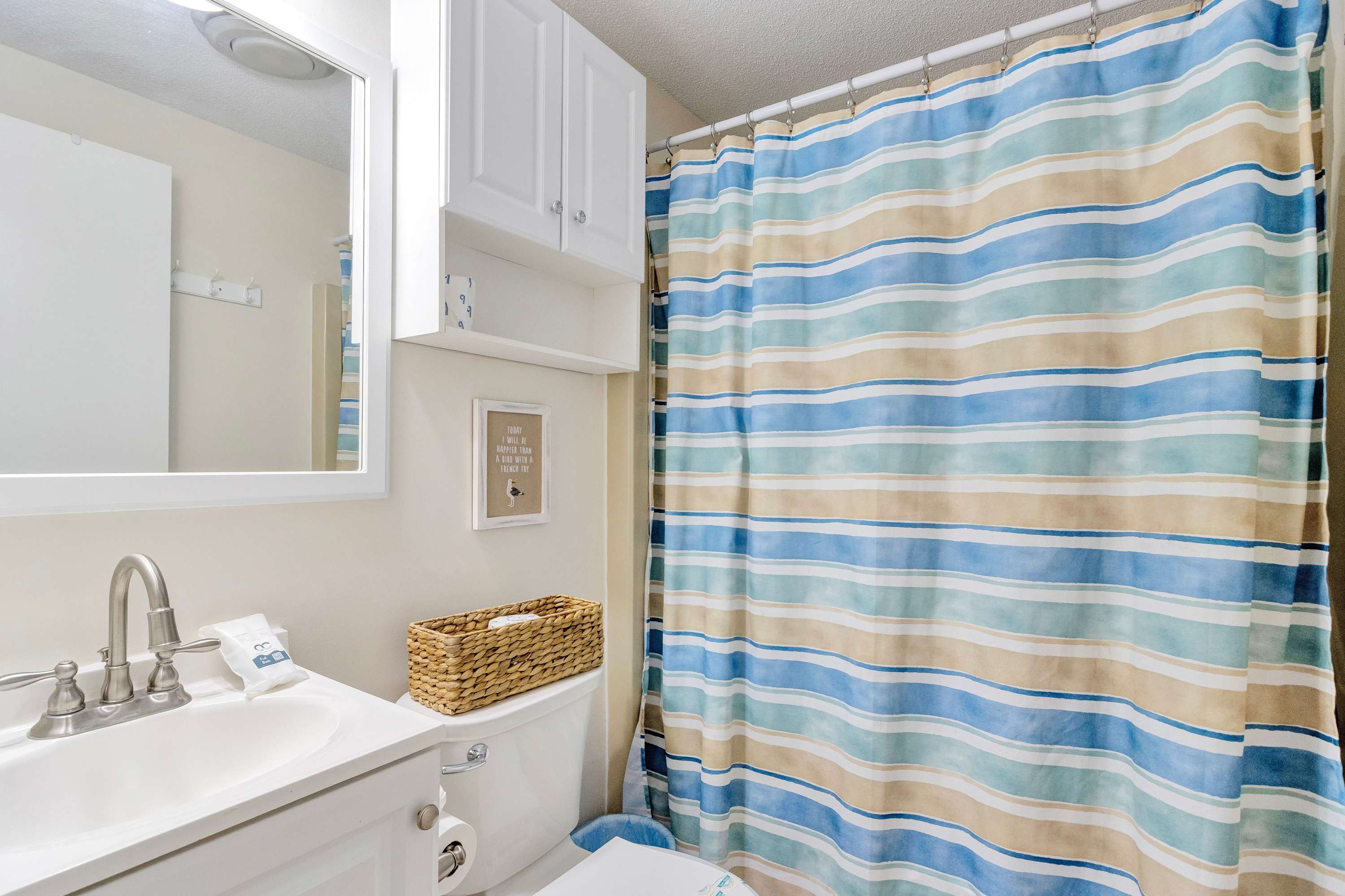 Harbour Bay 5, Beautiful 3BR Modern Bayside Townhome, Quiet!