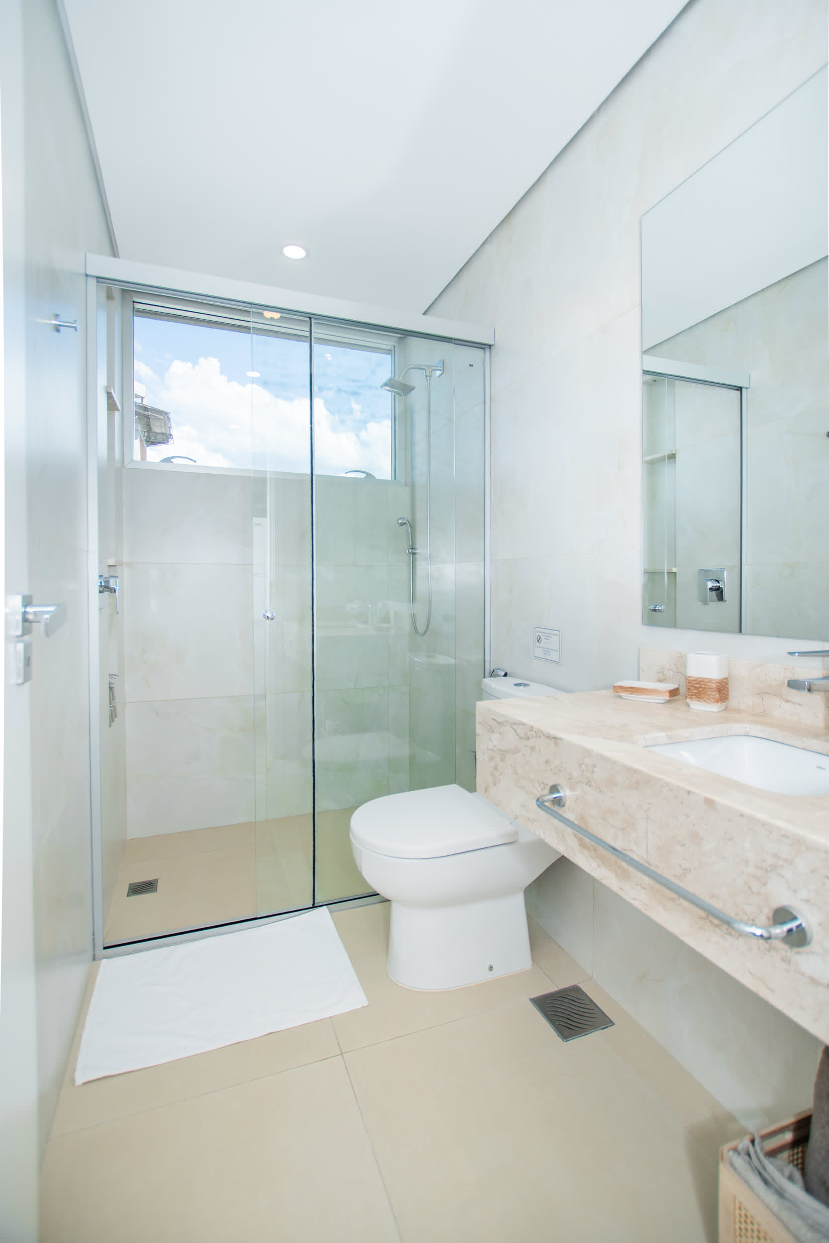 thpkywqemmoqimibqfzp