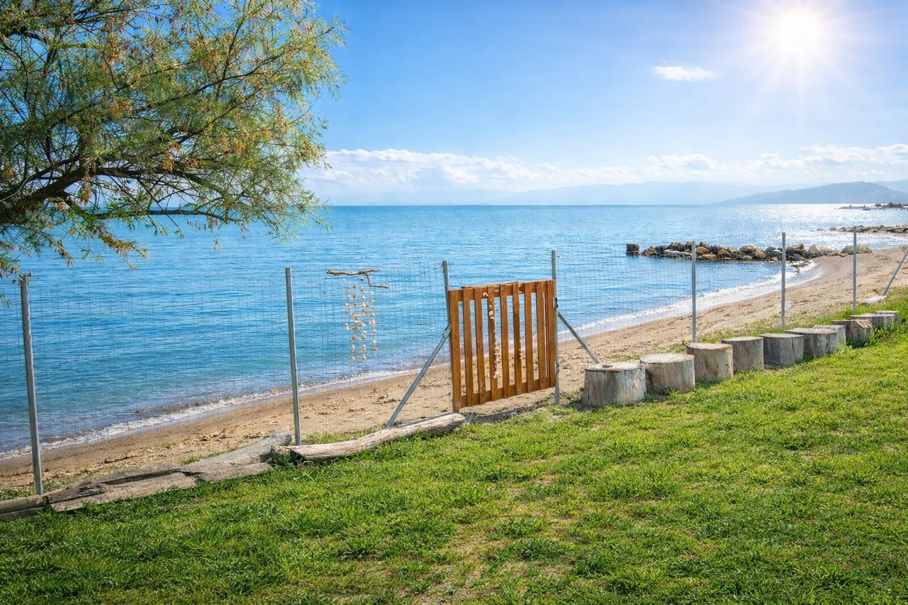 Beachfront Bliss in Corfu - Vasiliki's Sea House — Lefkimmi, Kerkyra  — vacation rental