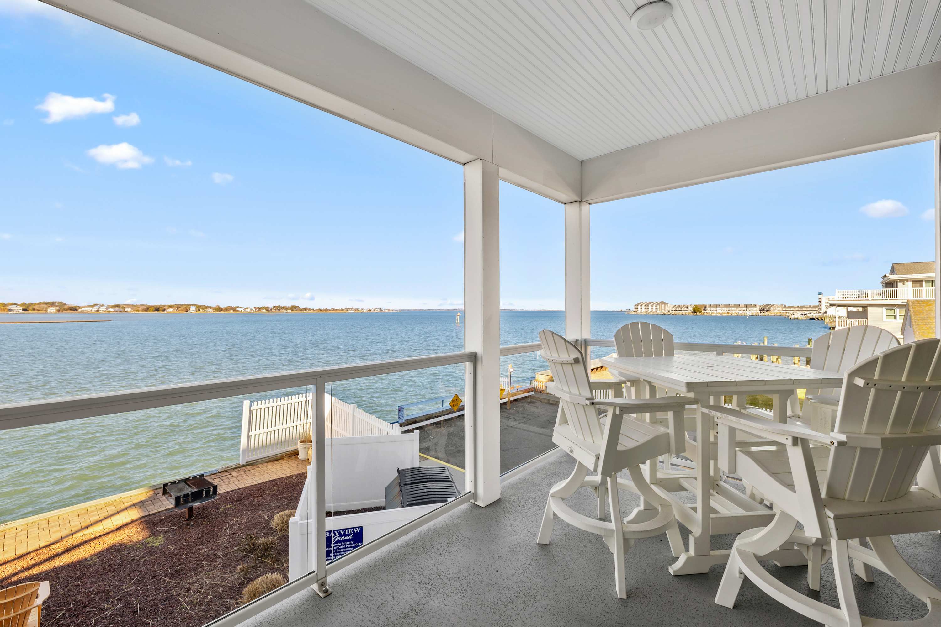 Bayview Grand 102