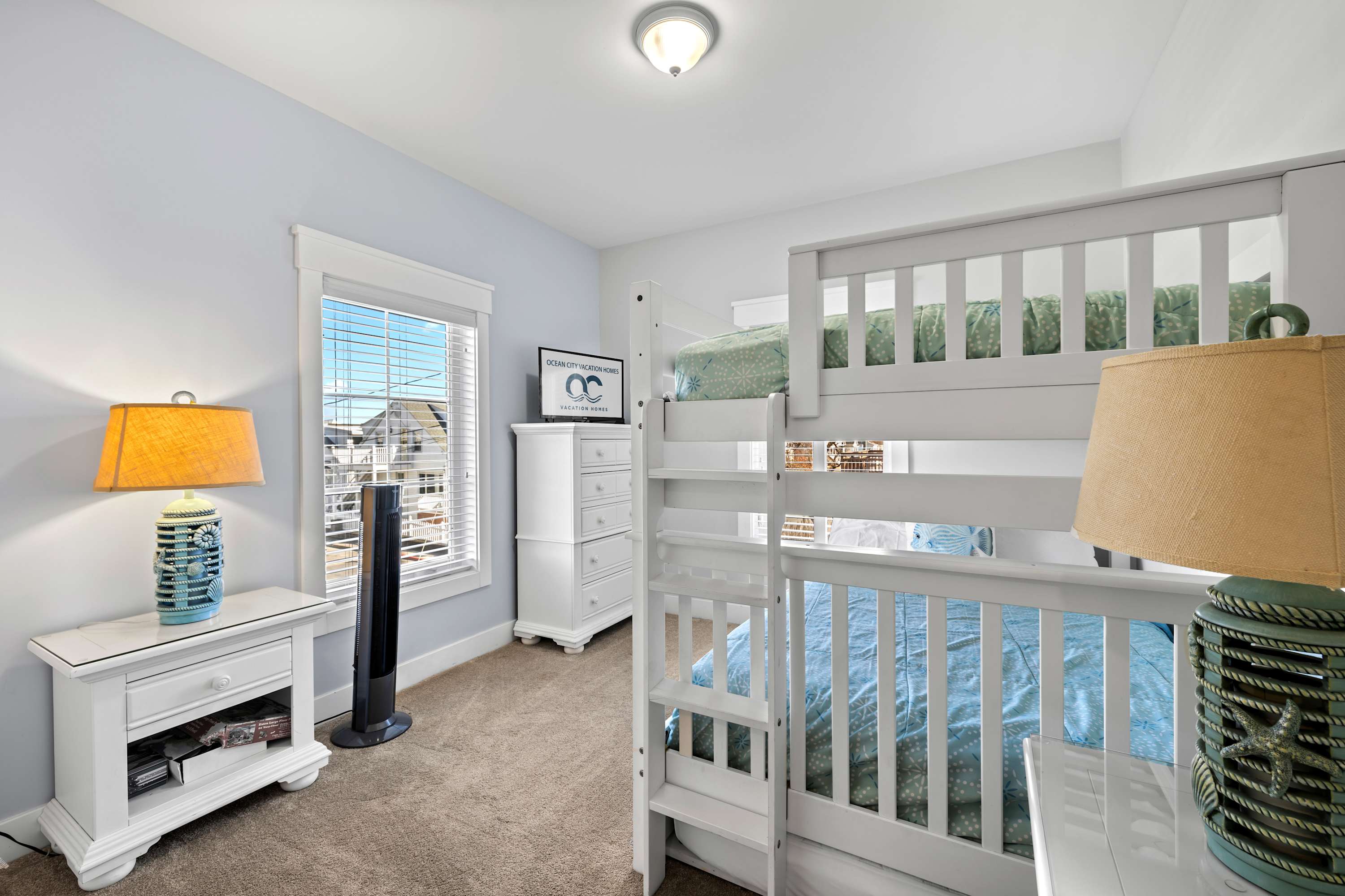 Bayview Grand 102