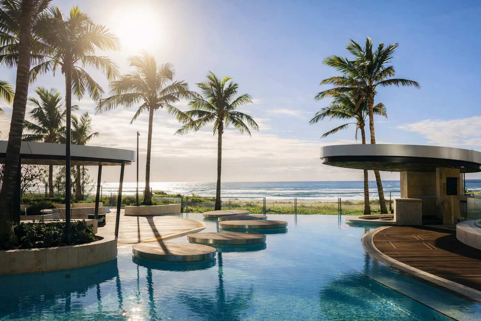 Oceanfront Luxury 2 BR Family Apt — Surfers Paradise, QLD — vacation rental
