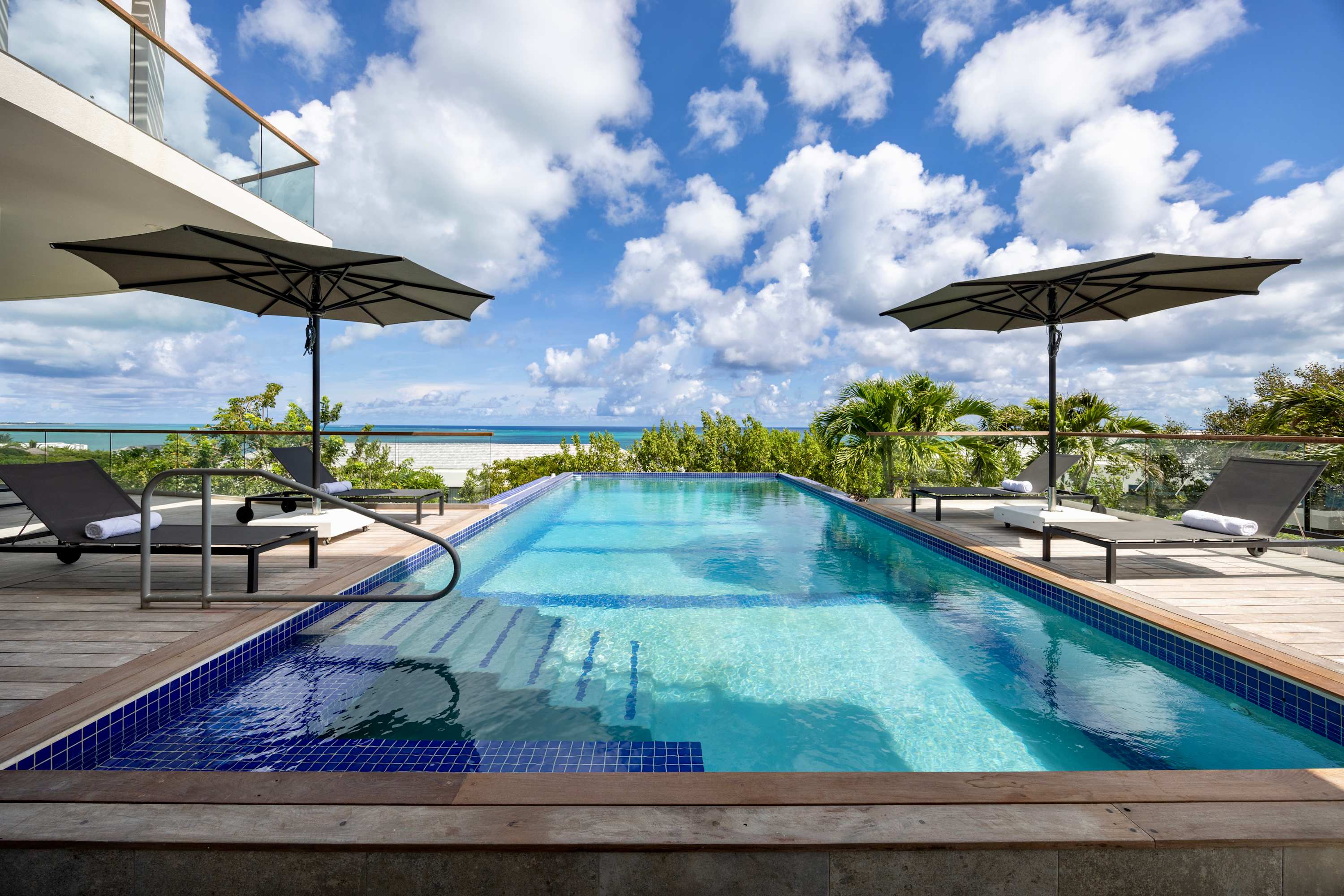 Skyline Villas Estate up to 46 Guests - Concierge — Providenciales — vacation rental