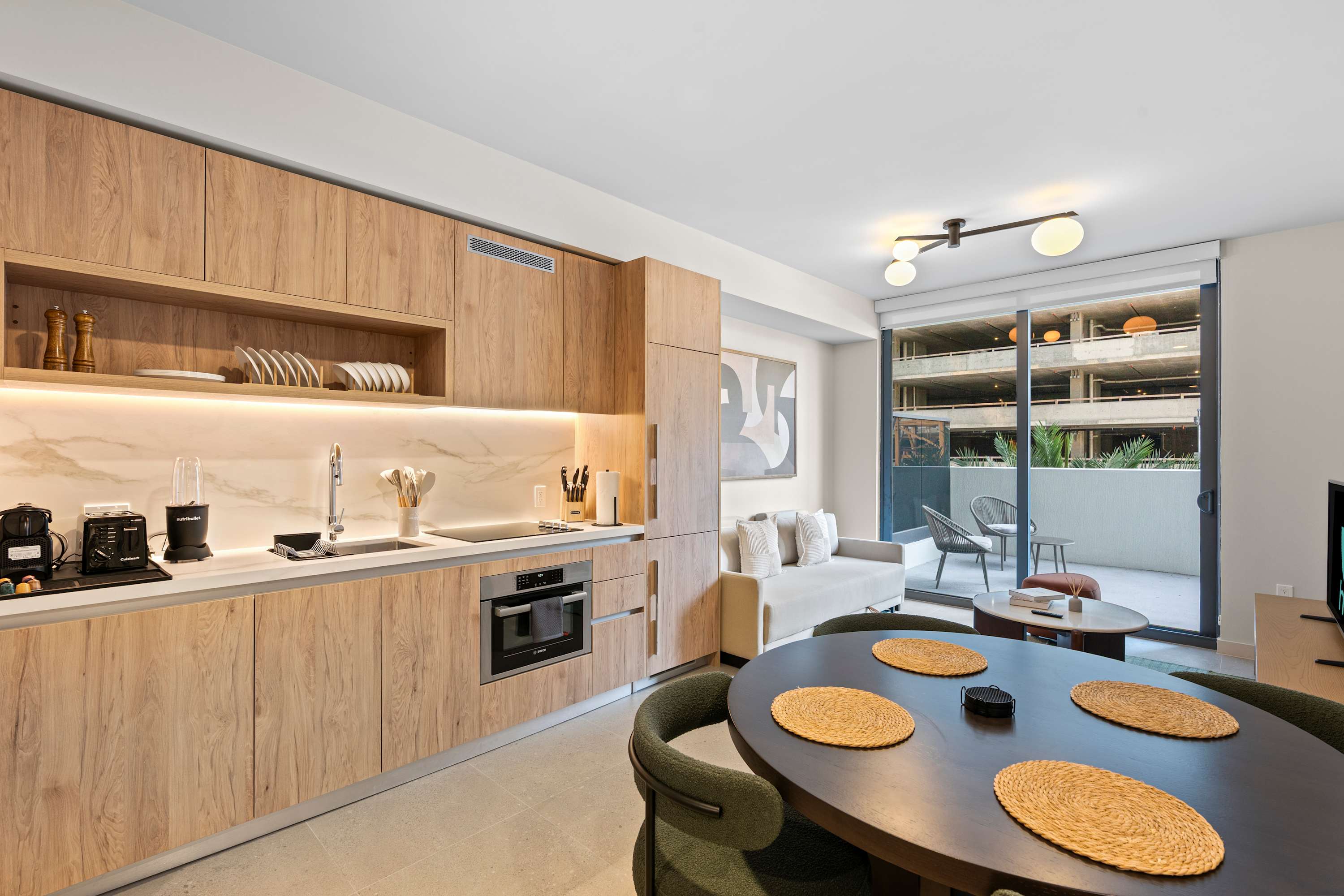 FIFA Fan Fest at Bayfront| Modern 1BR| Pool & Gym