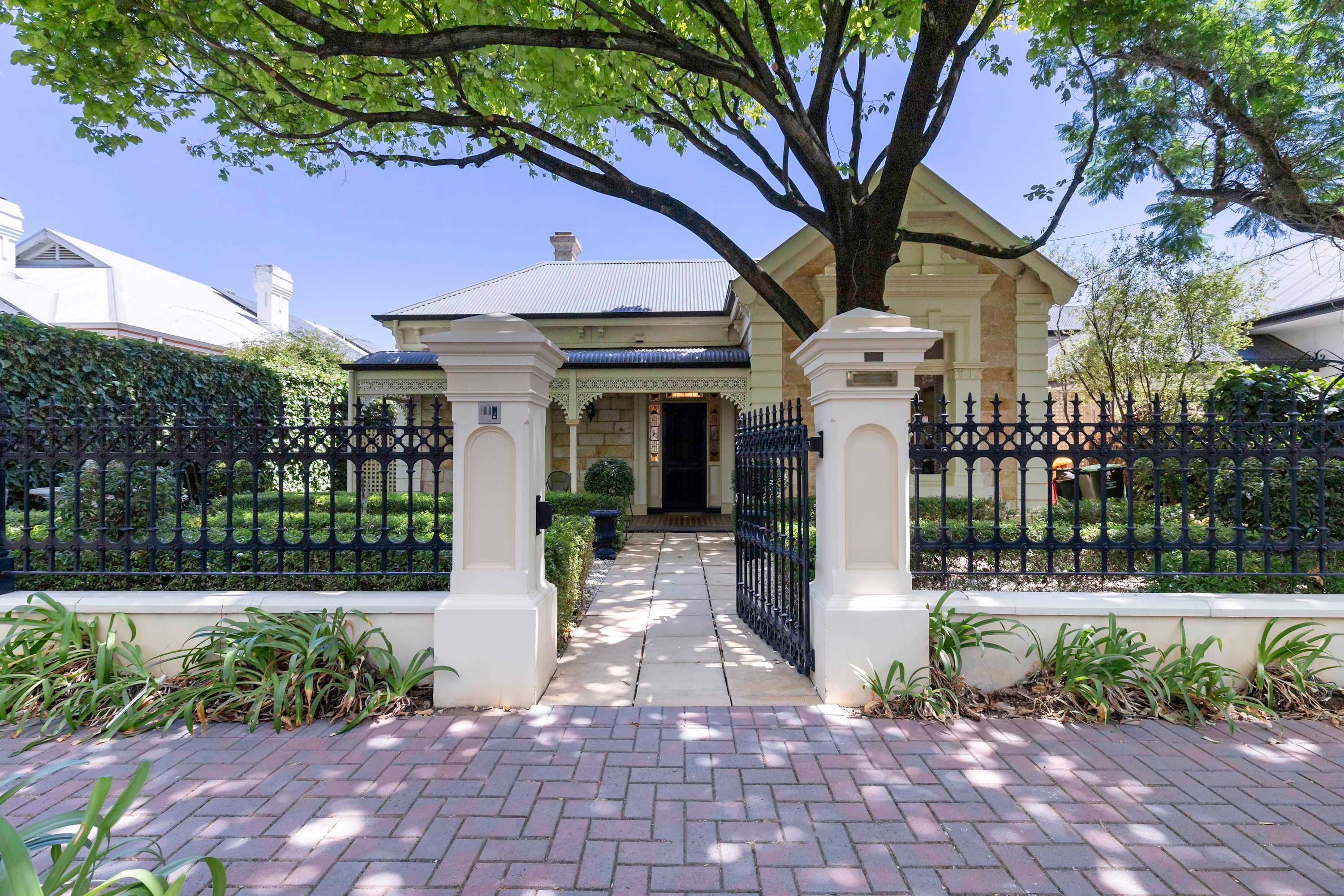 Victorian Villa with Pool near CBD — Saint Peters, South Australia — vacation rental