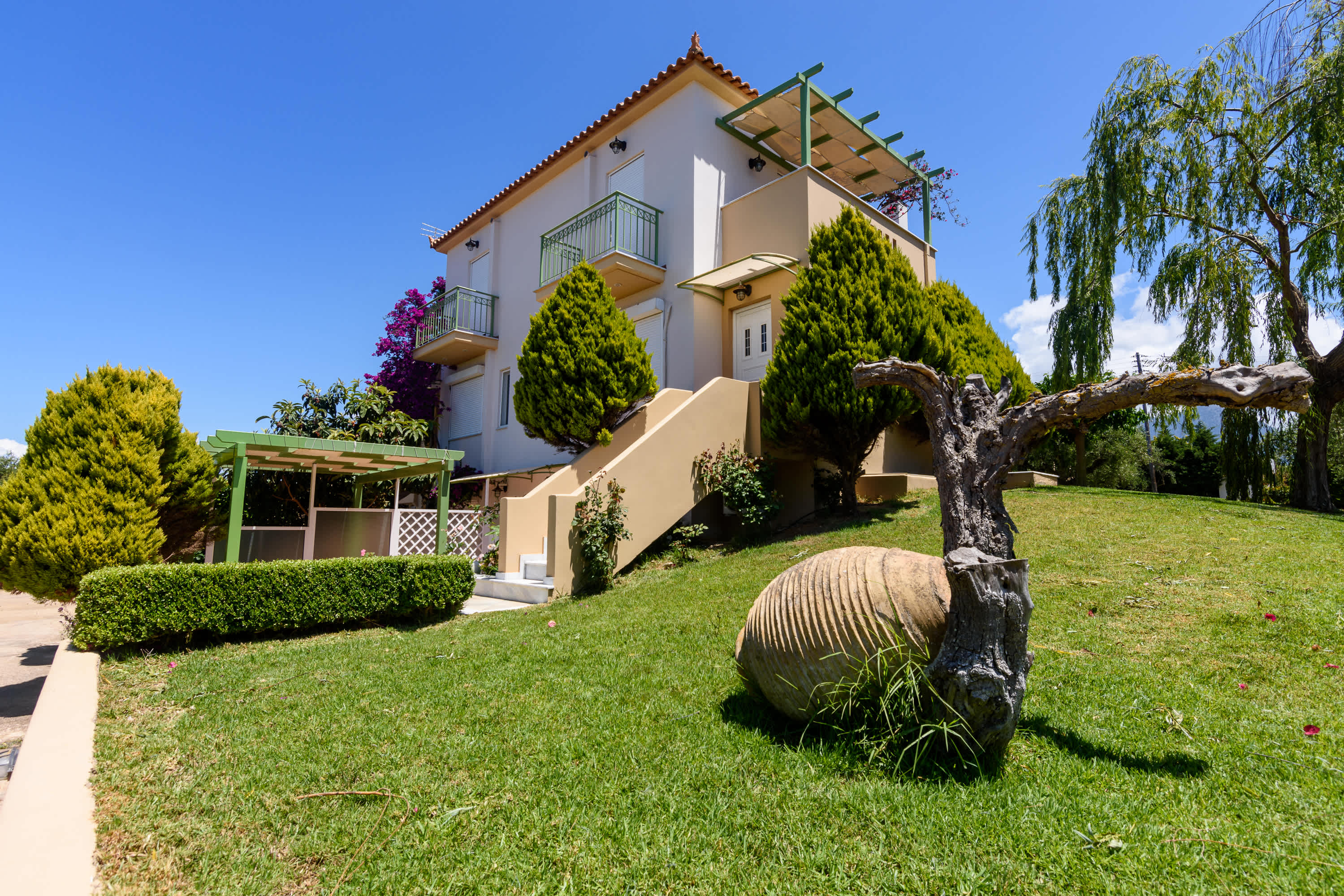 Terpsi Aprtmnts - Kyparissia Studio Garden Retreat — Kiparissia, Messinias — vacation rental