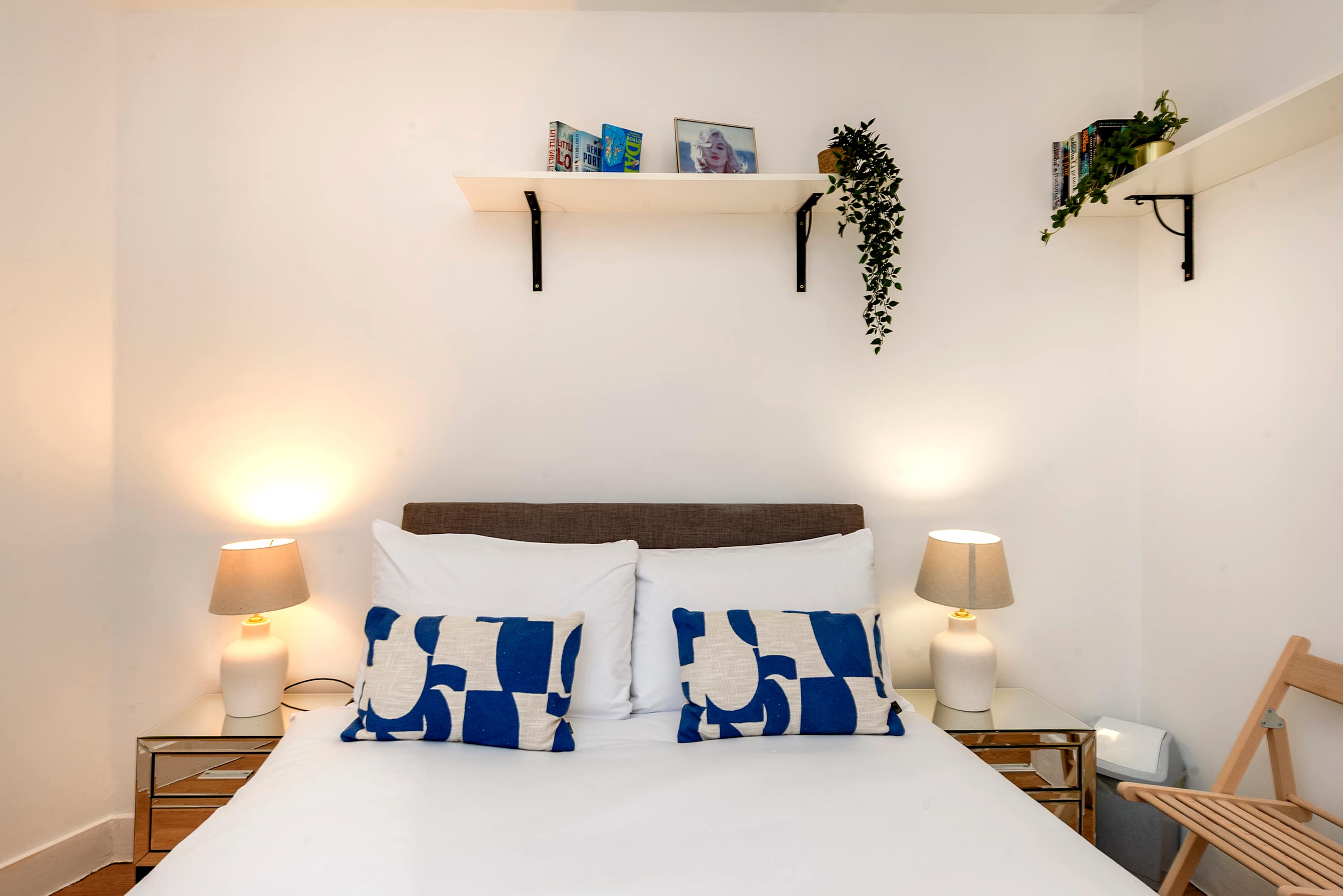 Stylish 2 bed - Tower Hamlets in 24 Cressy House, Hannibal Road E1 3JD - Property image 7 - VivreStays