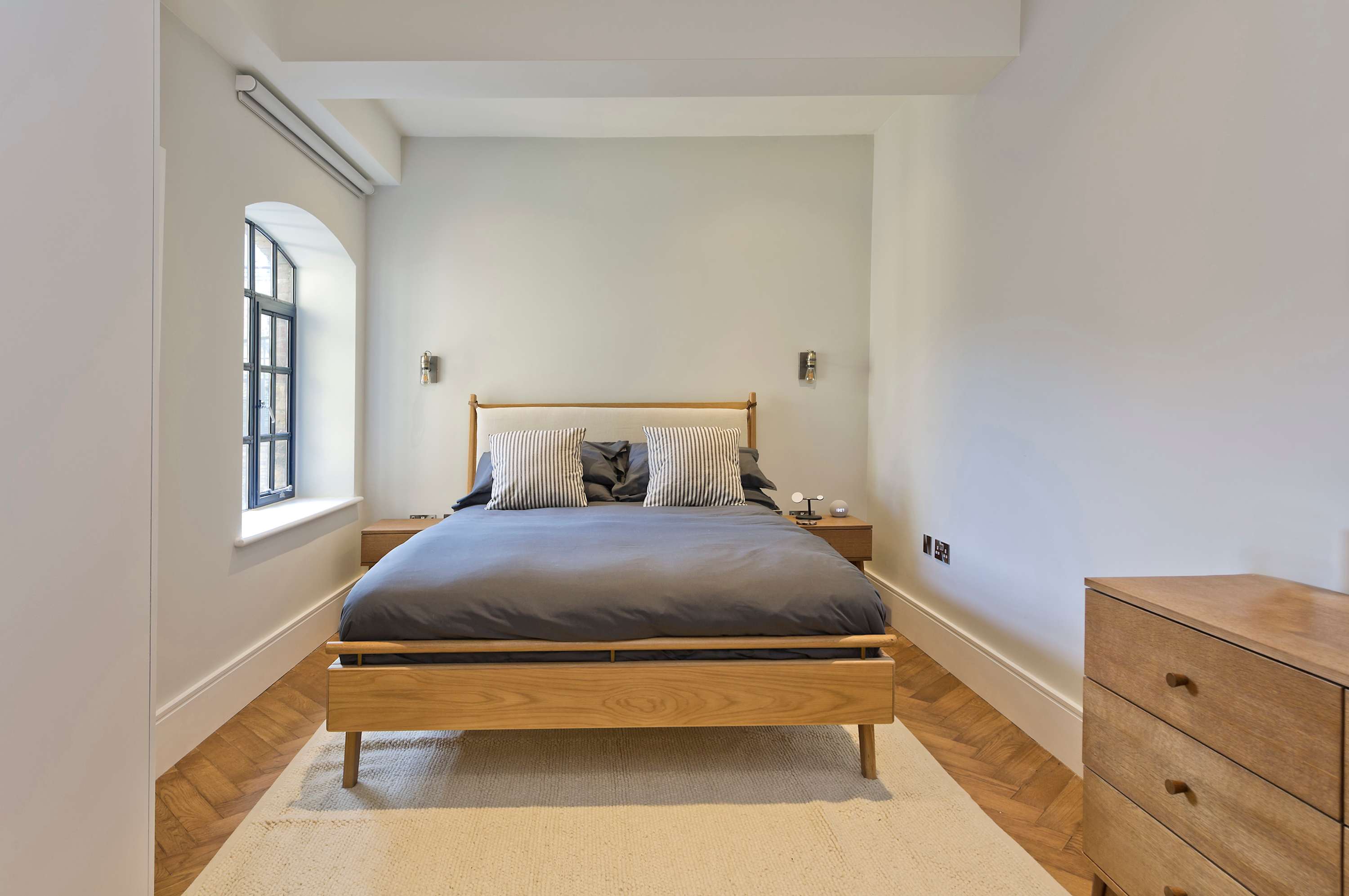 Elegant 2 bedroom flat - King's Cross in Albion Yard 9 N1 9ED - Property image 5 - VivreStays