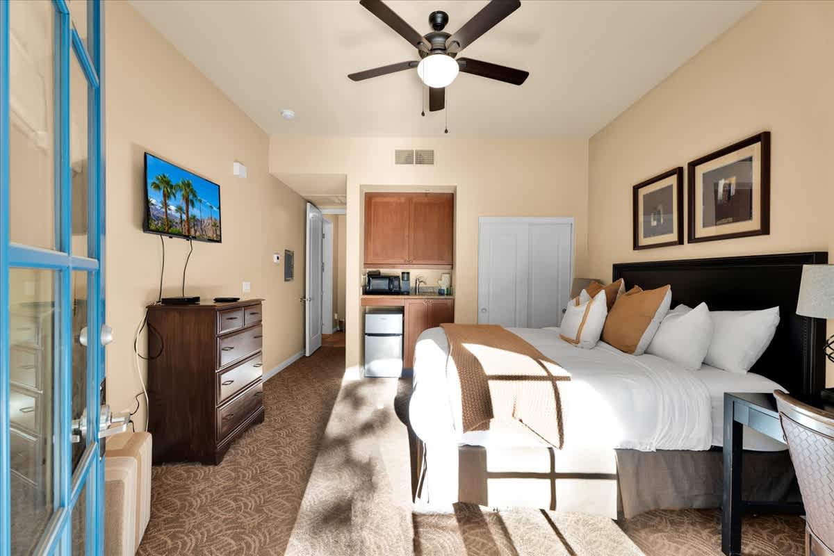 Studio Palm Oasis | Legacy Villas La Quinta - Photo 2