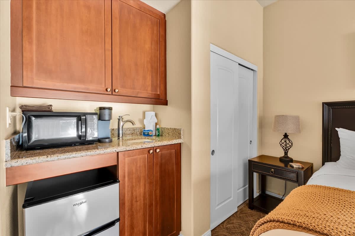 Studio Palm Oasis | Legacy Villas La Quinta - Photo 4