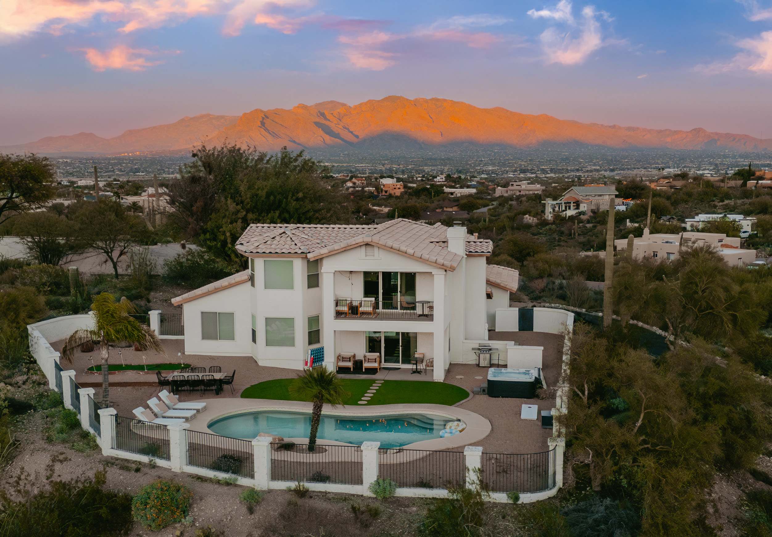 Casa de Oro: 360° Desert Views, Pool & Spa 4