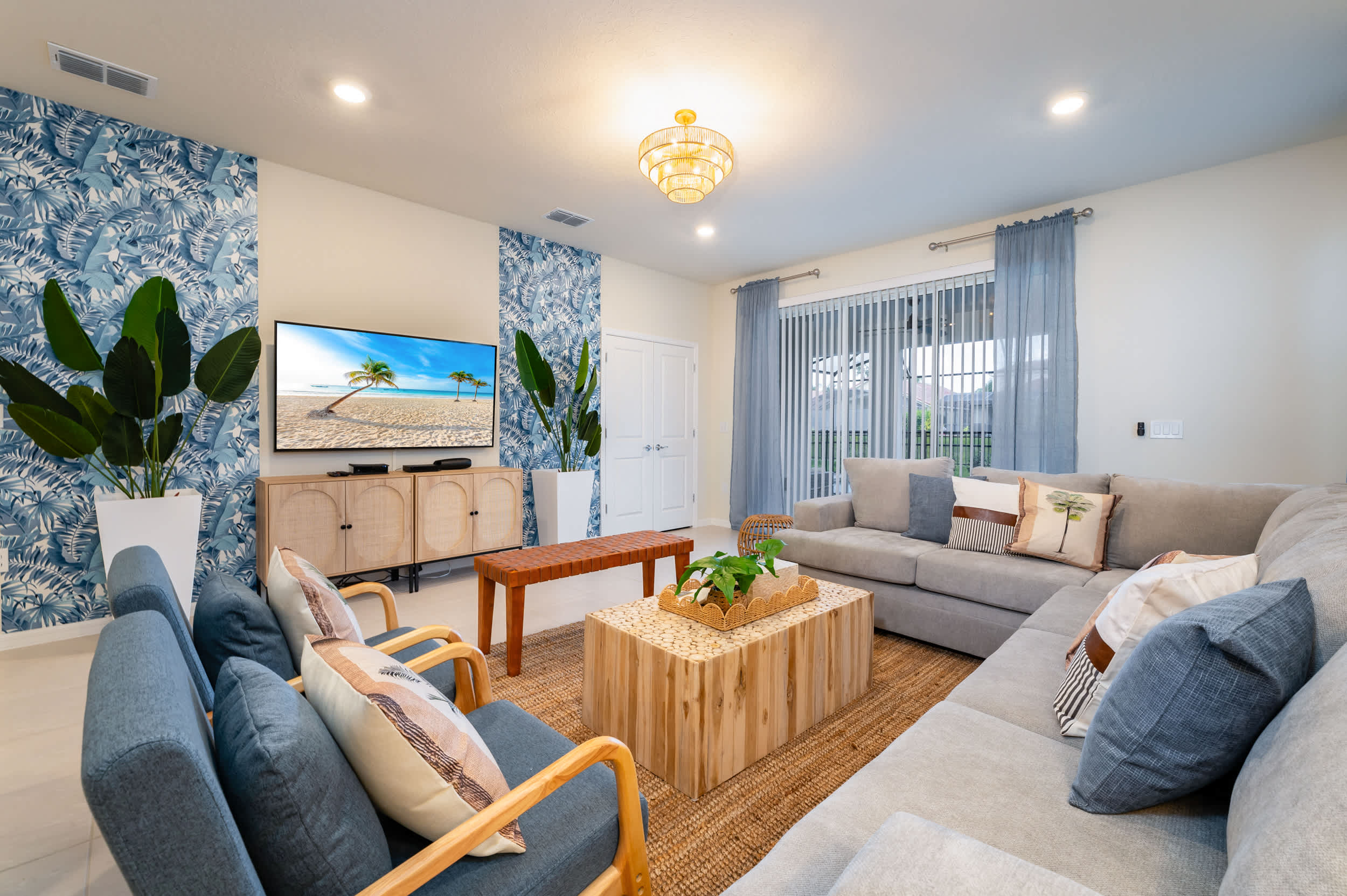 Stunning 7BR Disney Villa | Pool and Theme Rooms