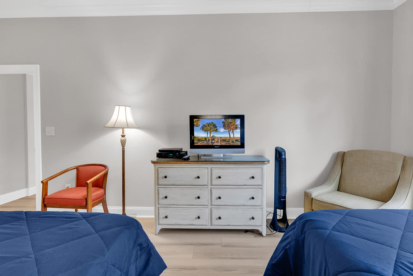 Stunning Litchfield 2BR Condo at Seaside Inn | Photo 11