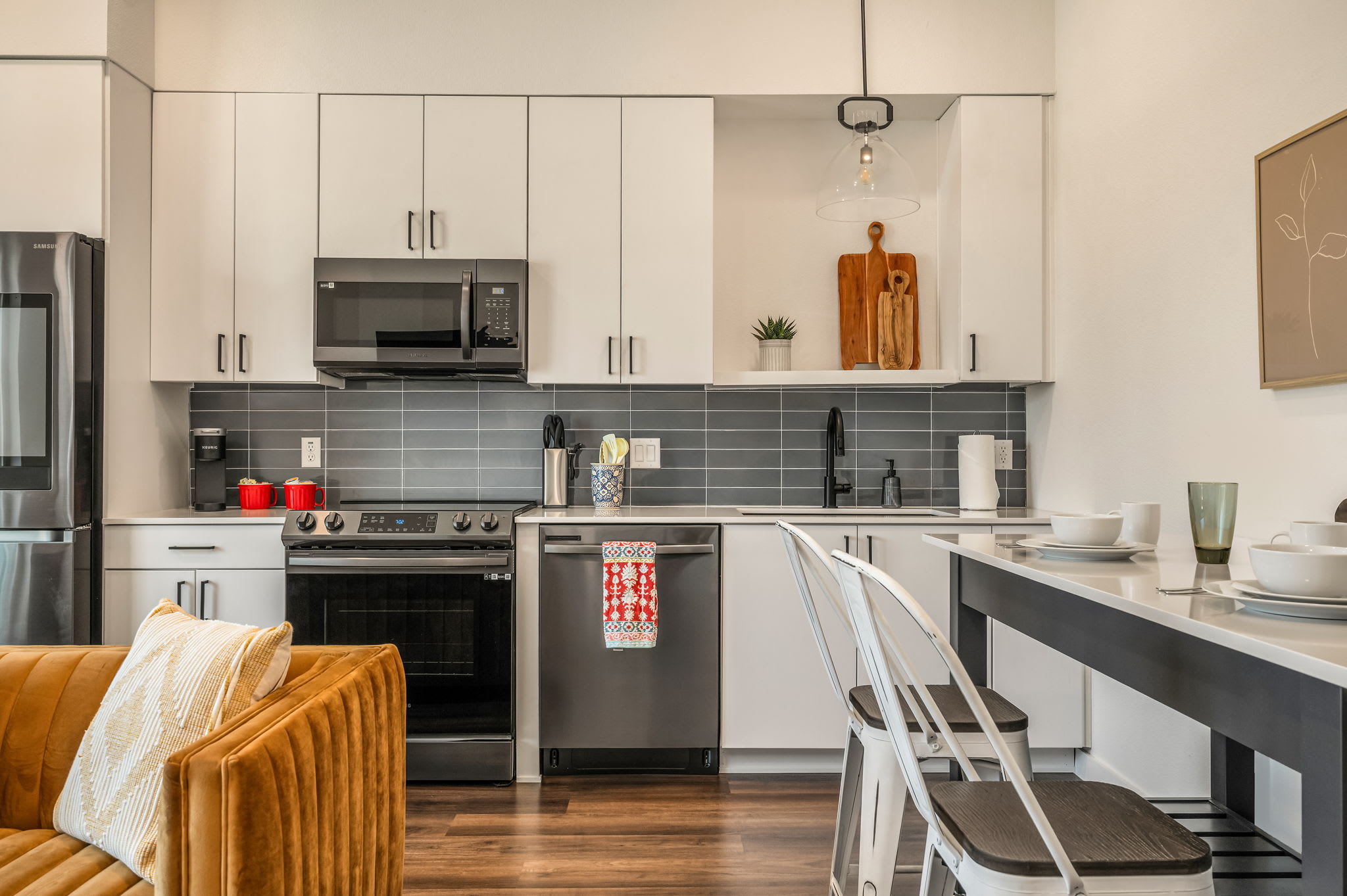 Kitchen counter and high-top dining seating