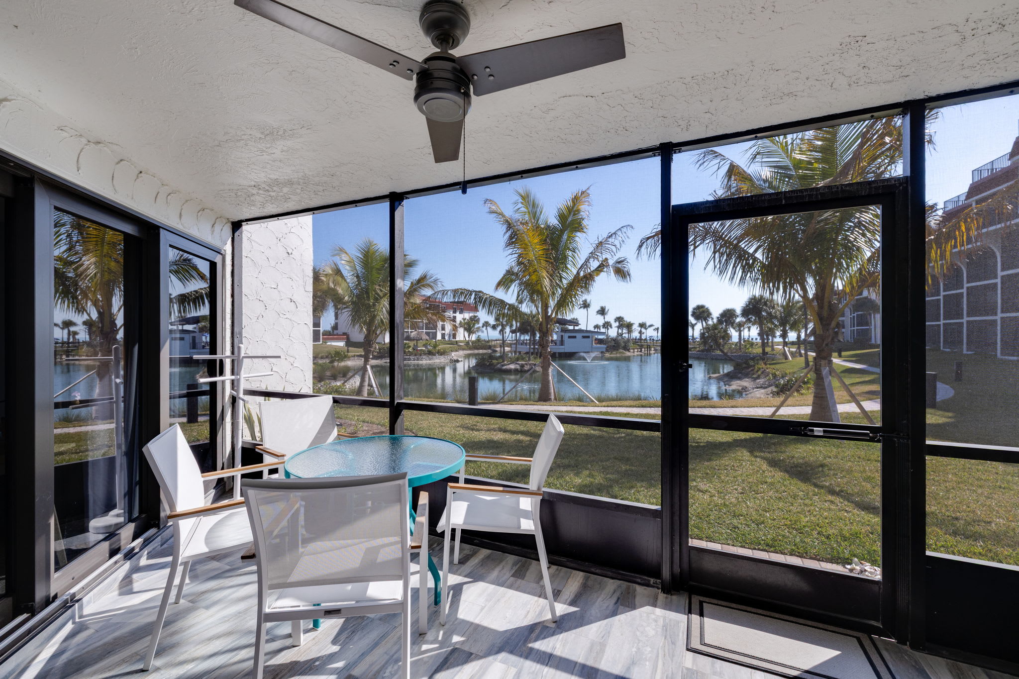 Upgraded Walk Out Residence at Pointe Santo- Resort Amenities and Gulf Views! — Sanibel, FL — vacation rental