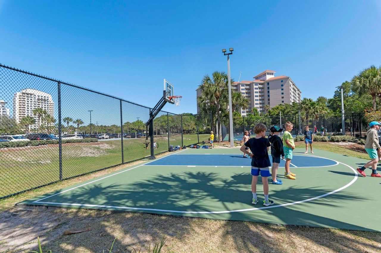 Topsl Summit 912 by Scenic Stays | Photo 47