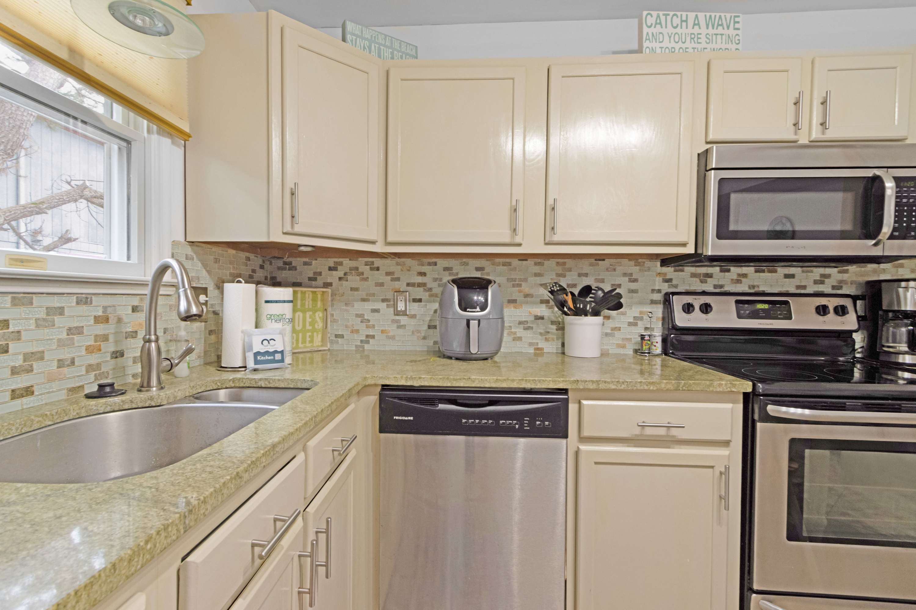 Captain Quarters 3BR Townhome