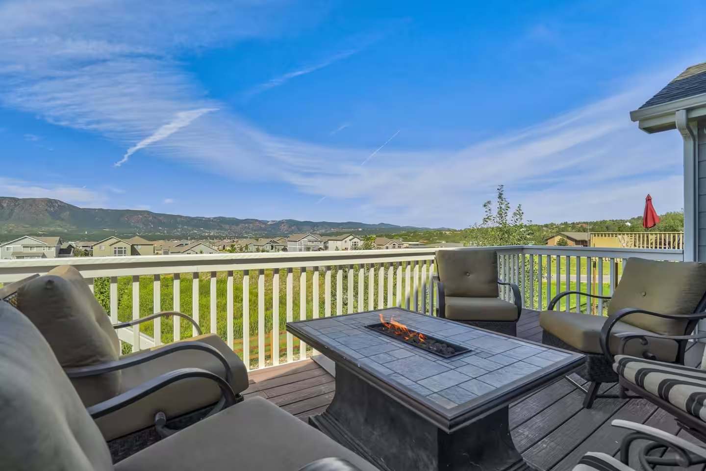 Rangeview Pass! Pet Friendly with Epic Peak Views โ Monument, CO โ vacation rental