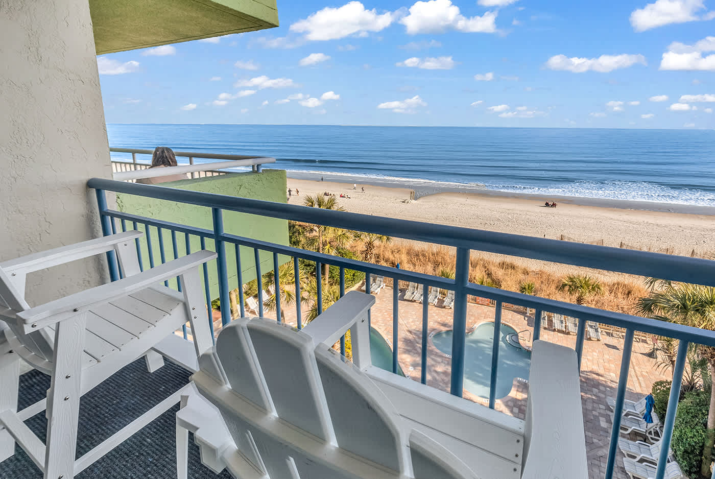 Coral Beach Getaway Oceanfront Pools Lazy River | Photo 15