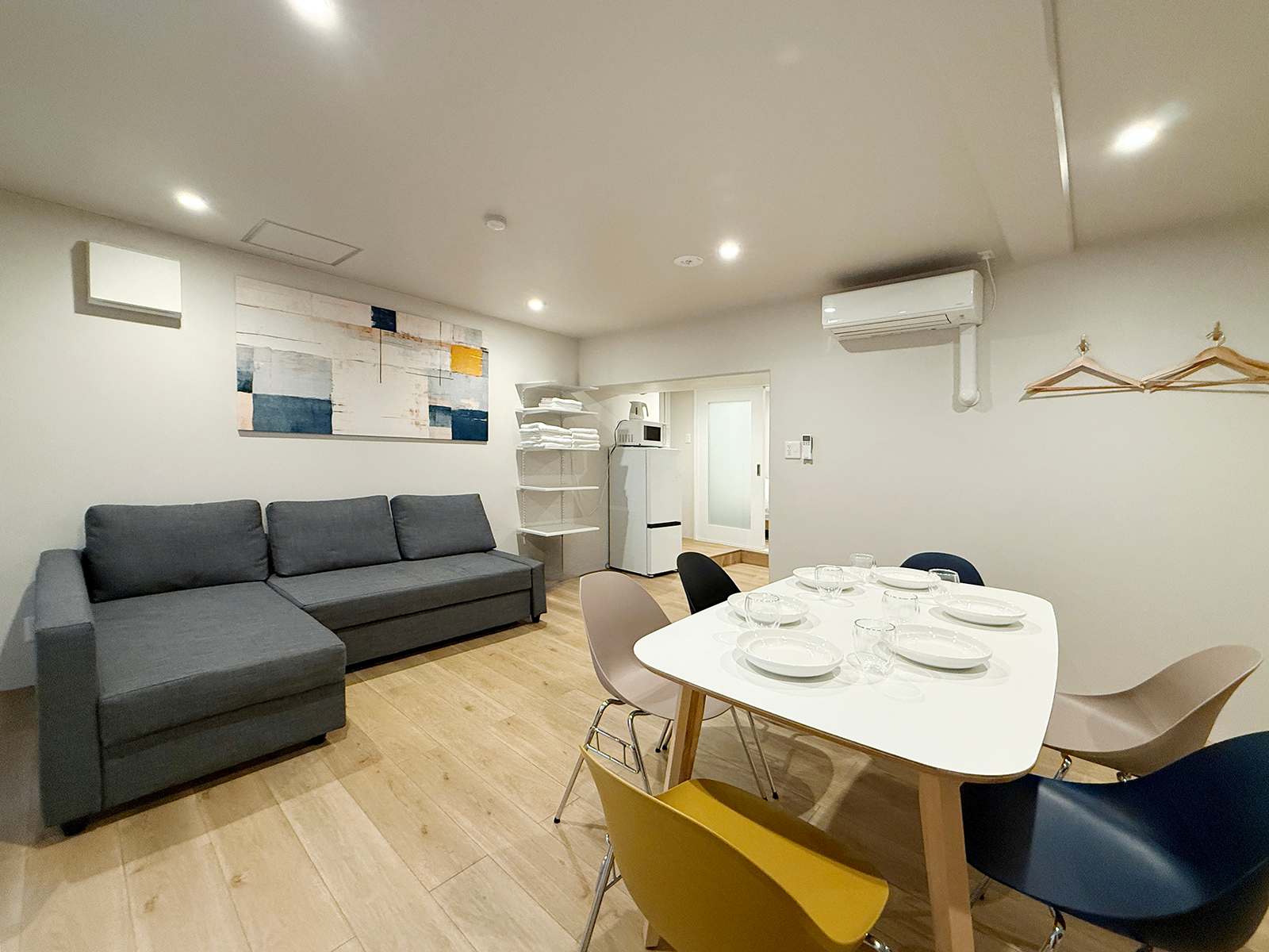 Vibrant 1BR, Downtown, Shopping & Dining Nearby 11 — Hiroshima City, Hiroshima — vacation rental