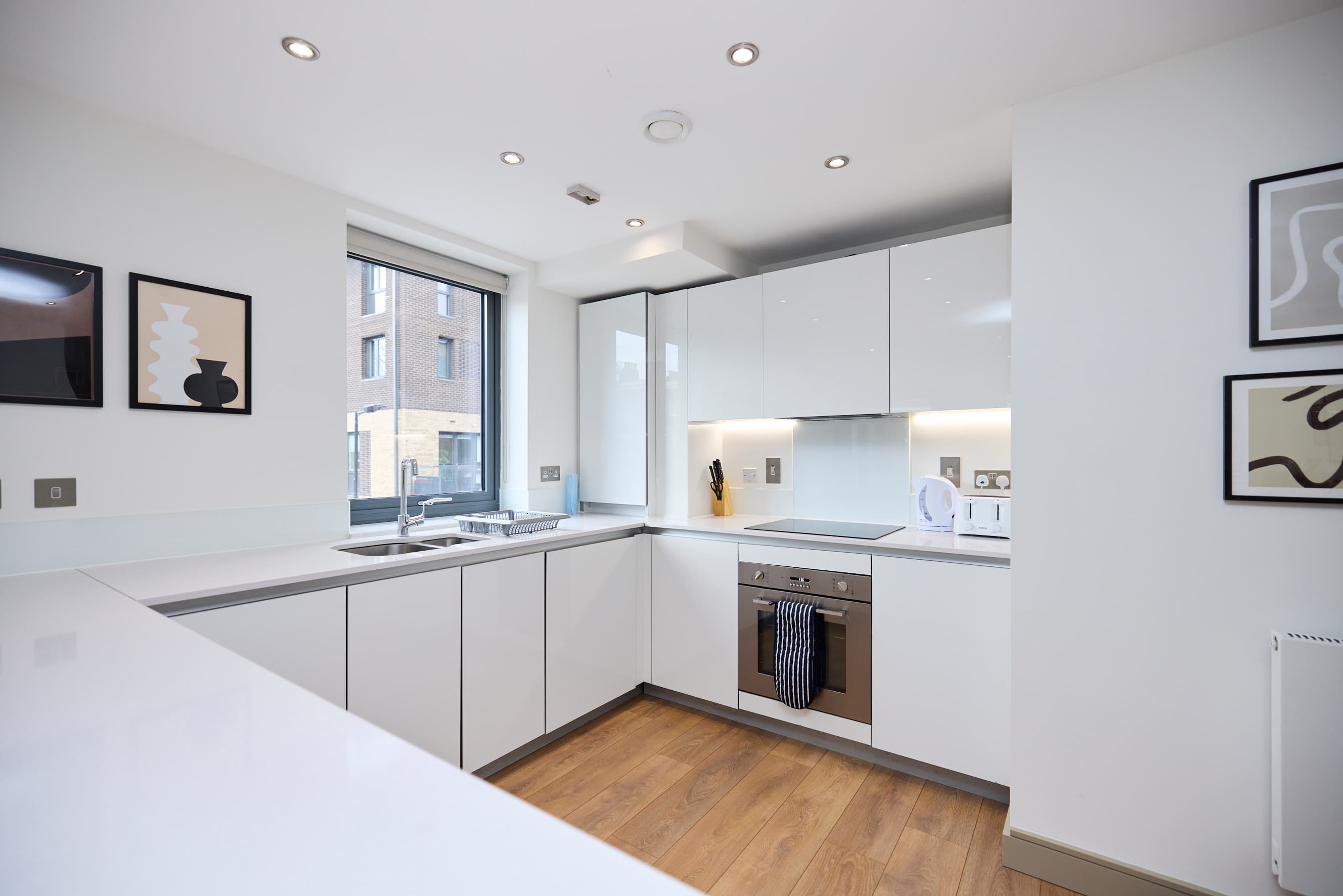 The Penny Court Apartment