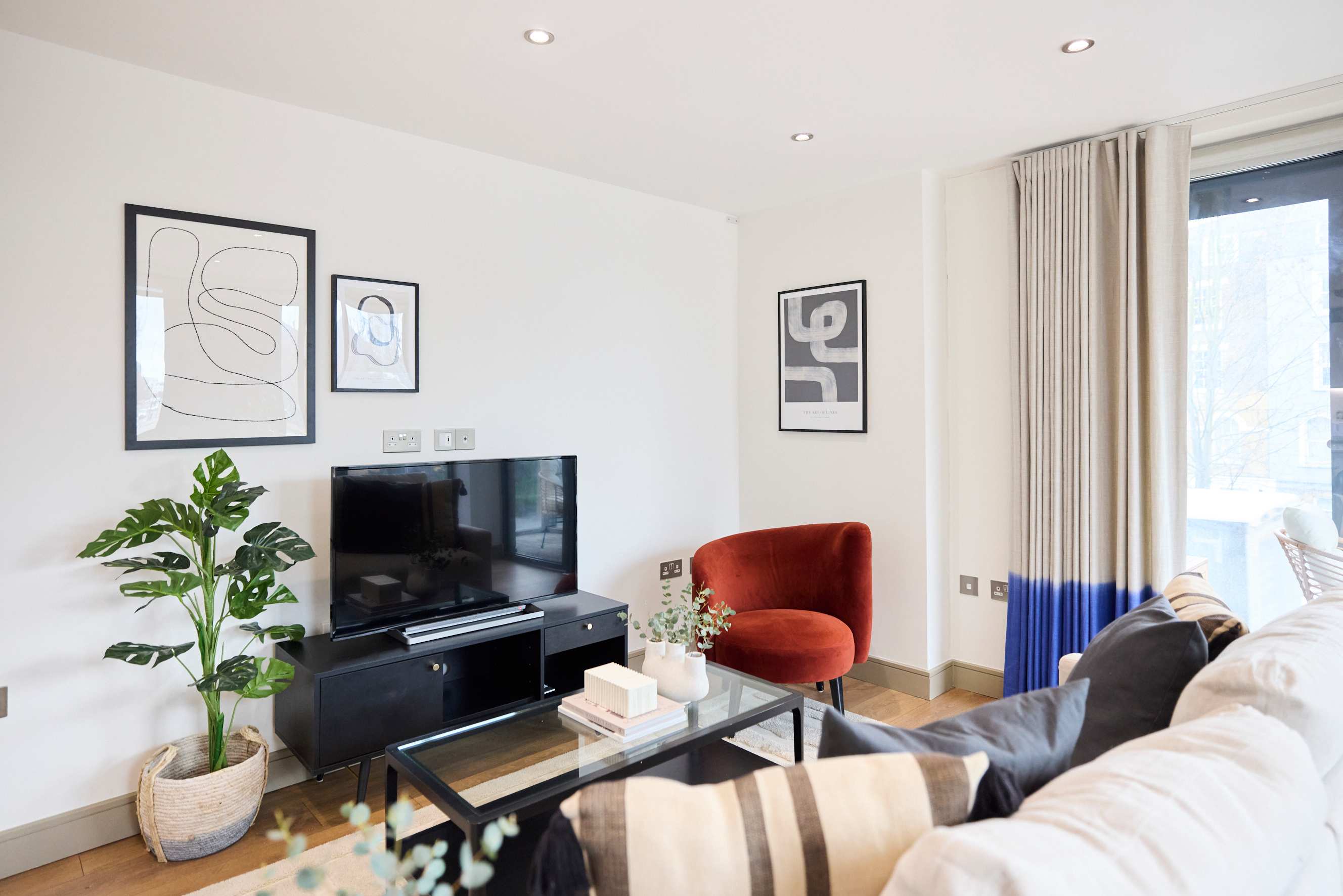 The Penny Court Apartment in 2d Penny Black Court, Carlton Grove SE15 2UE - Property image 8 - VivreStays