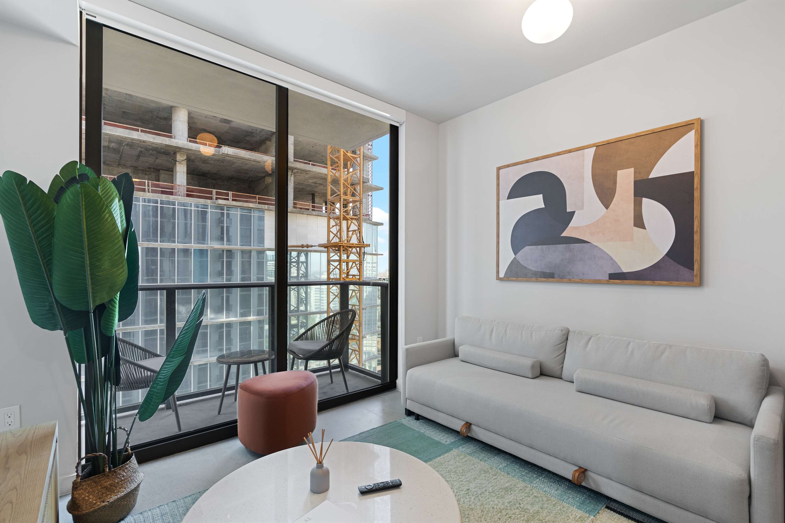 Luxury 1BR + Rooftop Pool + FIFA Fan Fest