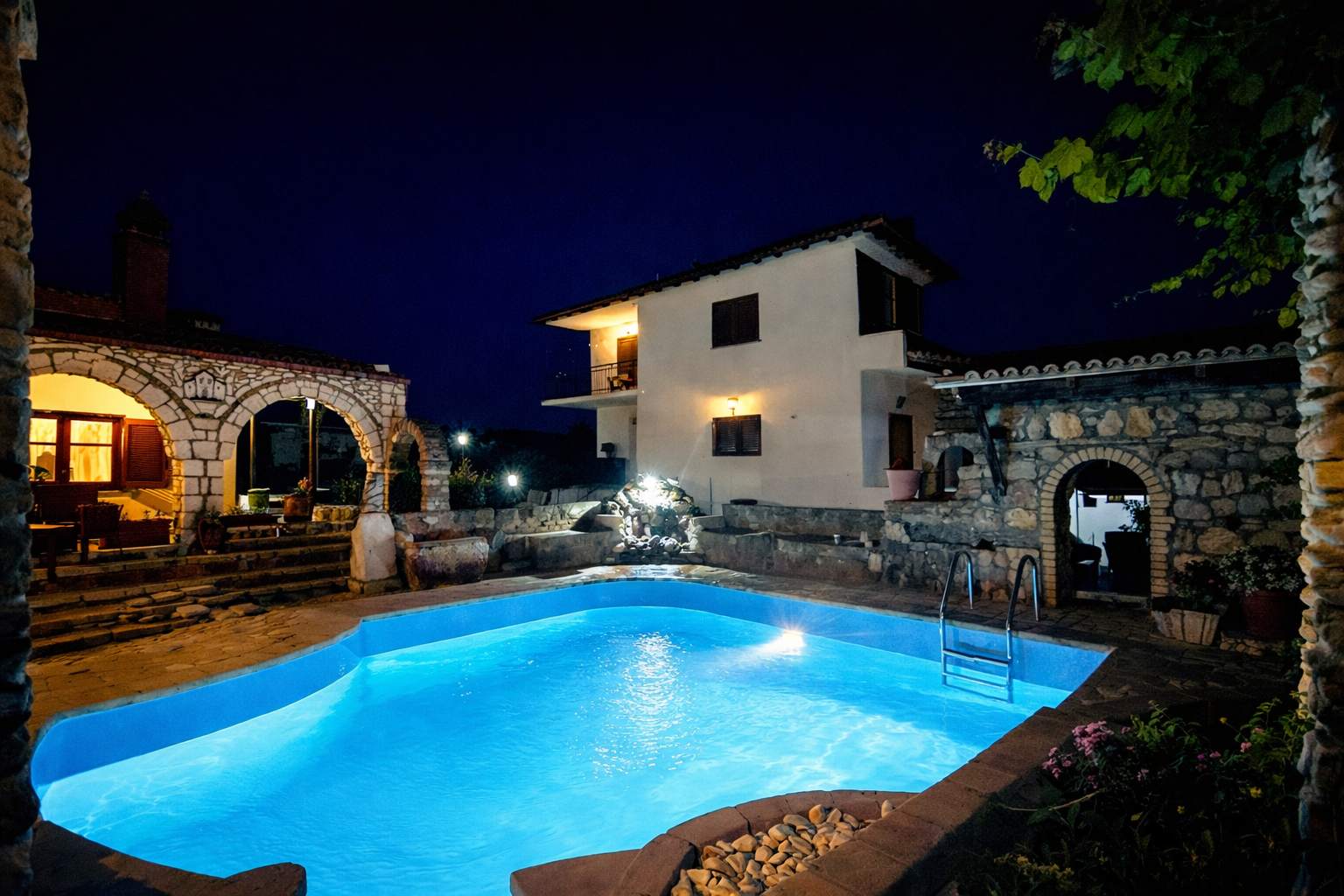 Saltos Stone Retreats - Pool & Garden Escape — Nea Tenedos, Chalkidiki — vacation rental